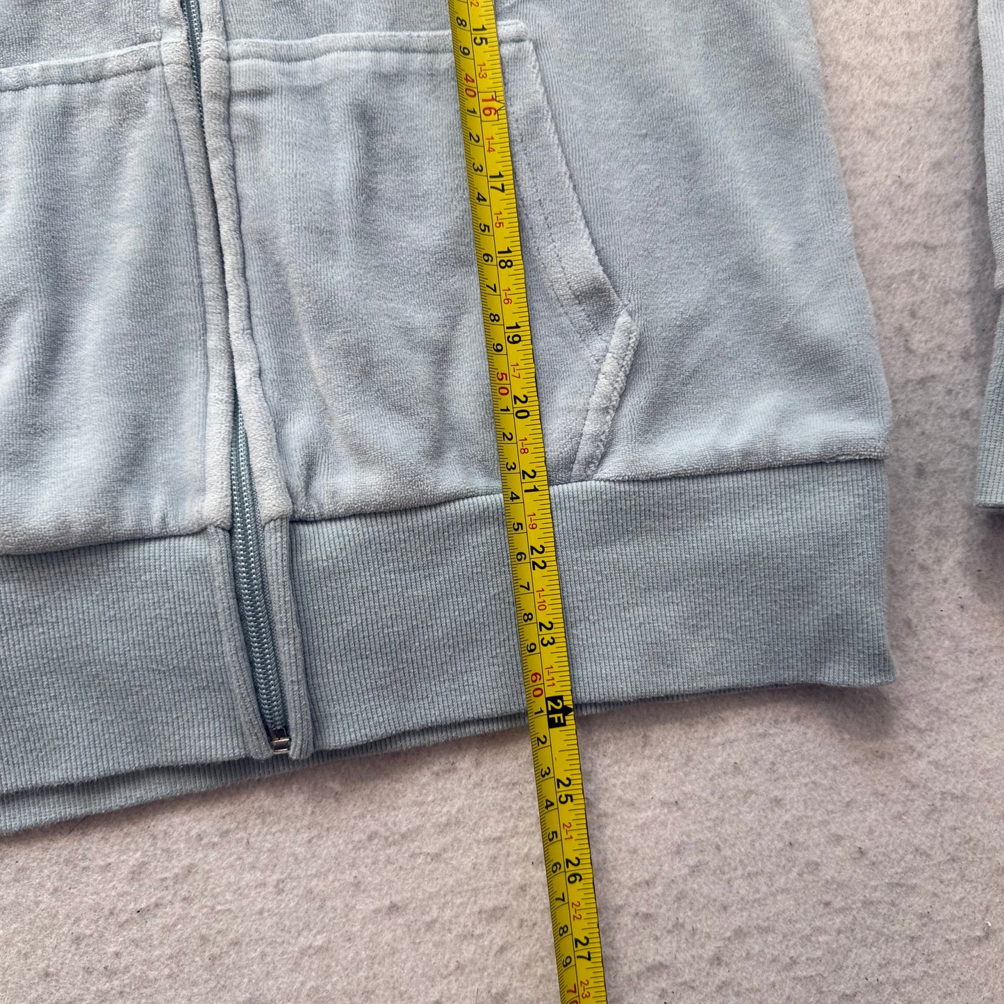 Juicy Couture Women's Light Grey Velour Zip-Up Hoodie Drawstring Pockets Size M