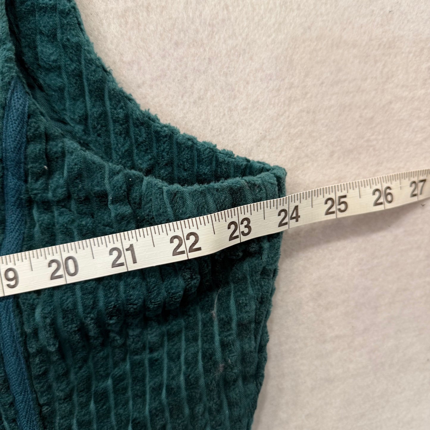 Woolrich Women’s Dark Teal Corduroy Quilted Full Zip Vest Size XL