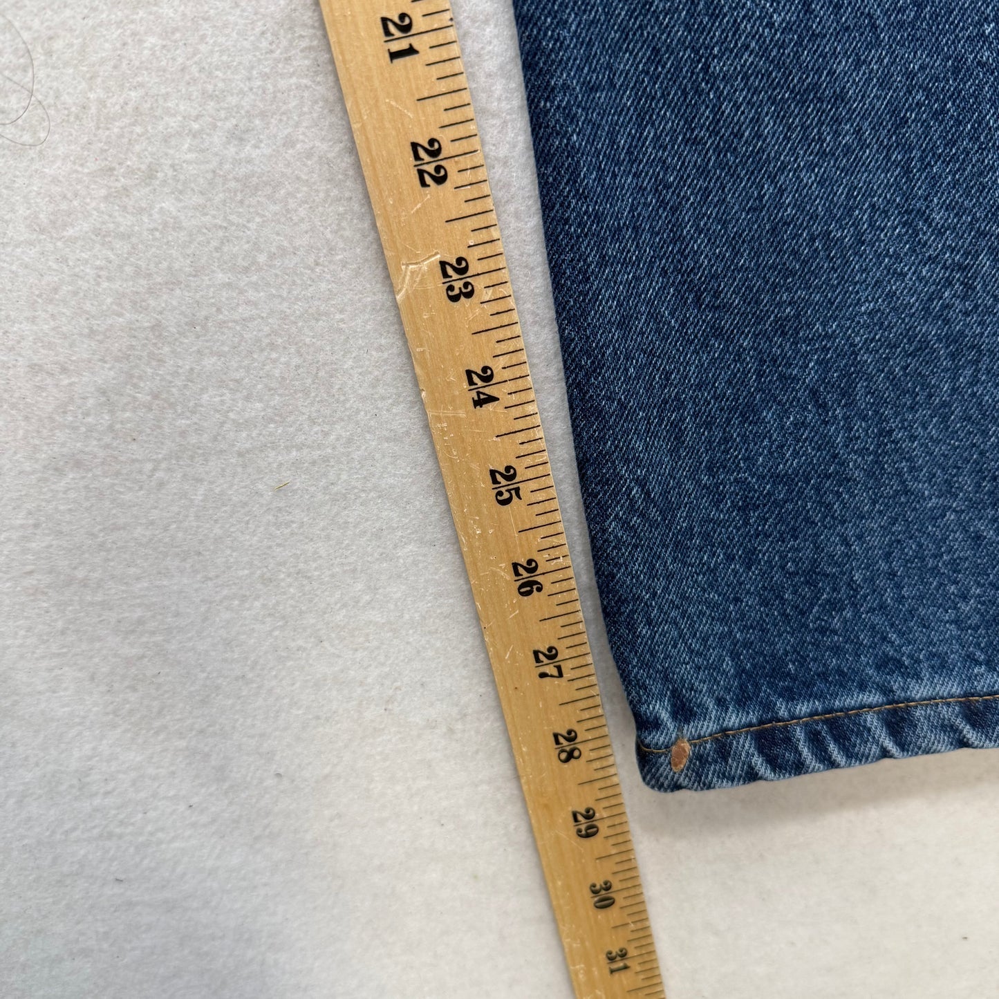 Wrangler Blue Denim Jeans Straight Leg Contrast Stitching Leather Logo Patch Size W40 L30