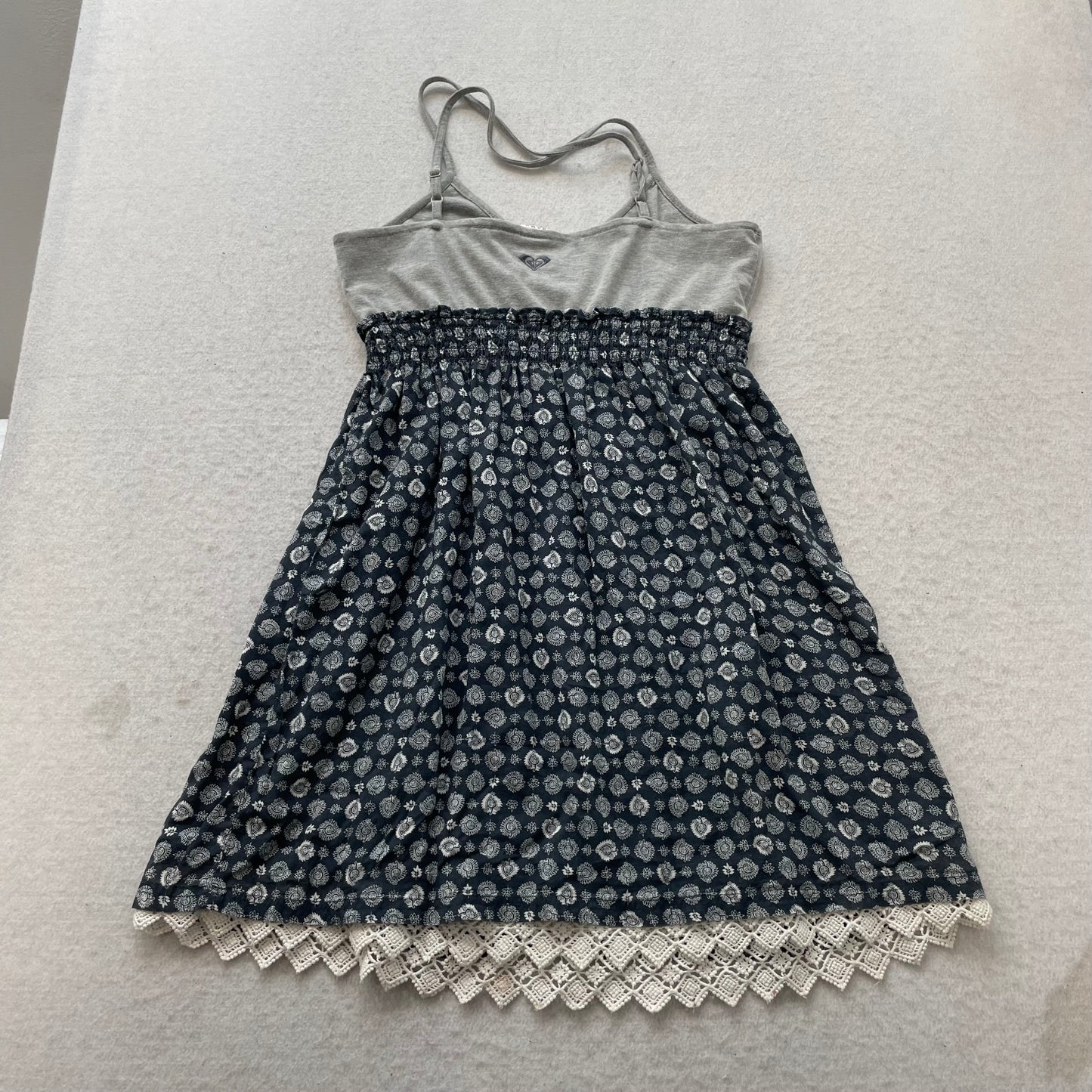Roxy Womens Grey Black All Over Print Smocked Cami Dress Lace Hem Casual Size L