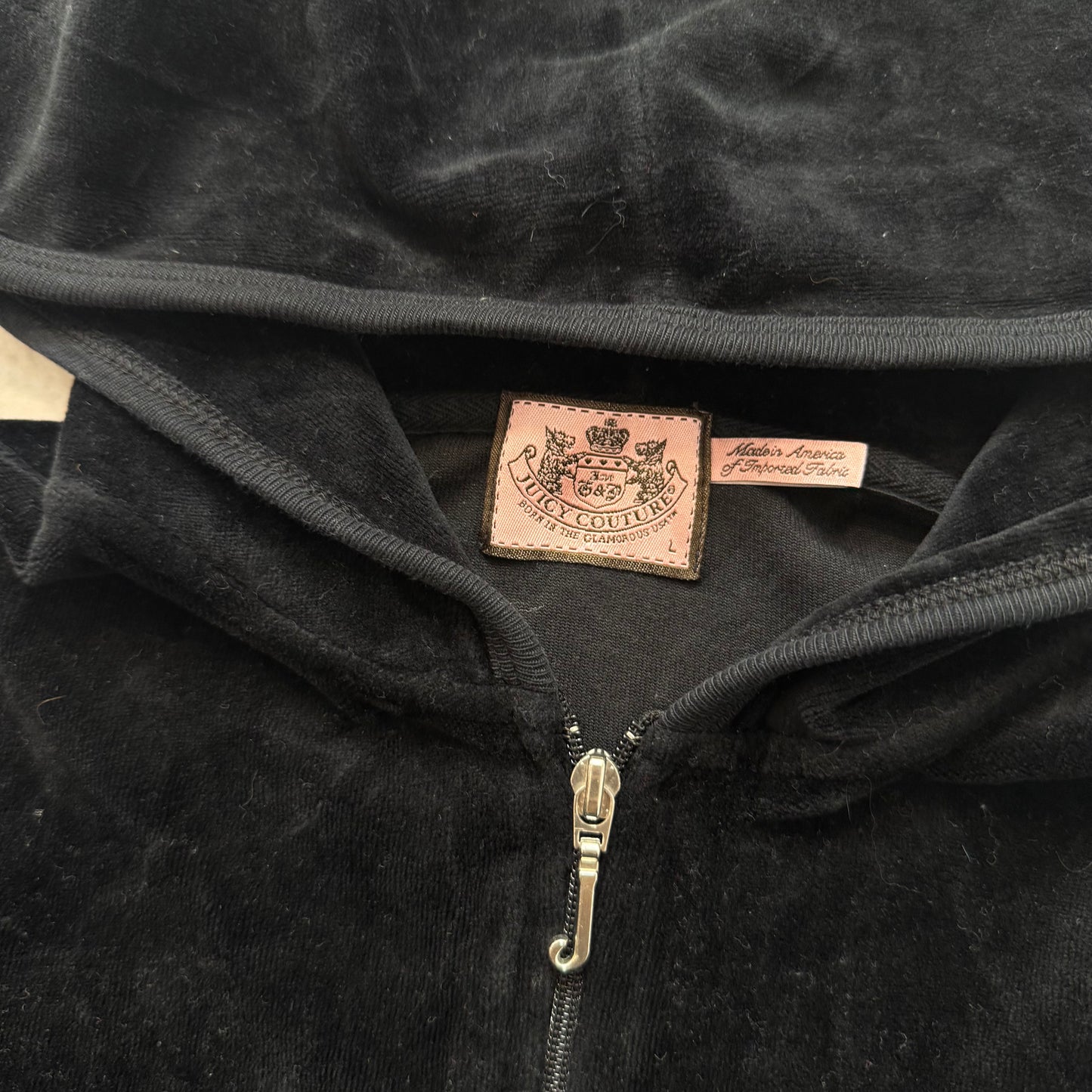 Vintage Juicy Couture “Lady Juicy” Women's Black Velour Full Zip Hoodie Size L