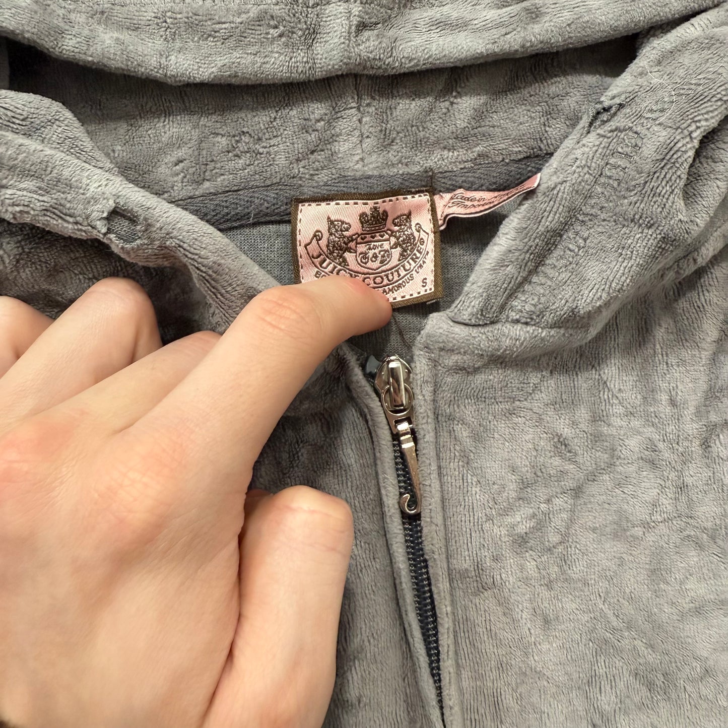 Vintage Juicy Couture Women's Heather Gray Velour Full Zip Hoodie Preppy Size S