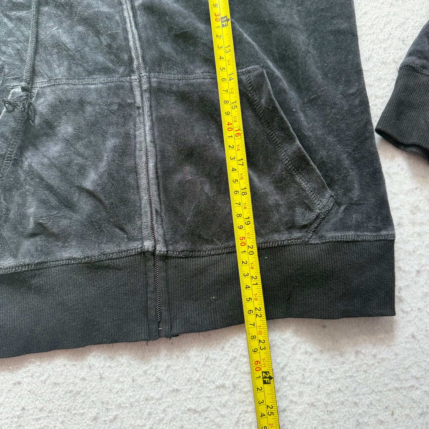 Juicy Couture Women Black Velour Zip-Up Hoodie Back Graphic Print Pockets Size M