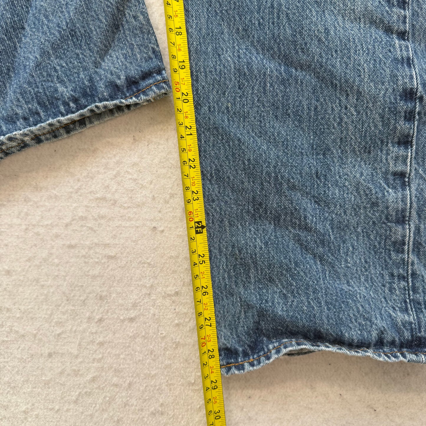 Levi's 501 Classic Original Fit Men's Blue Denim Jeans Button Fly Size 34x30