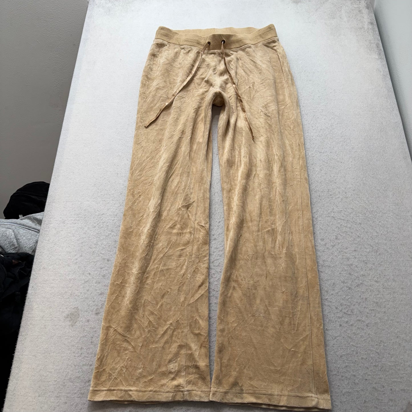 Juicy Couture Women's Beige Velour Tracksuit Set Hoodie & Flared Pant Size L/M