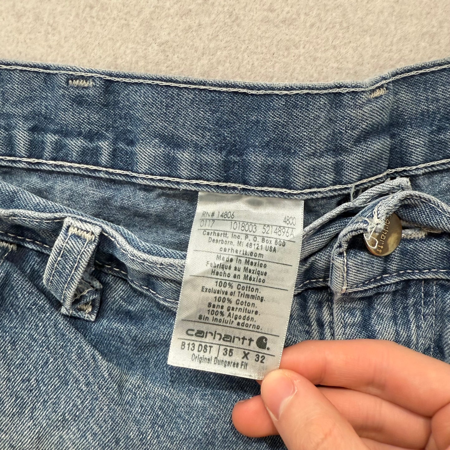 VTG Carhartt Men's Blue Denim Carpenter Jeans Dungaree Fit Pockets Size 35 x 32