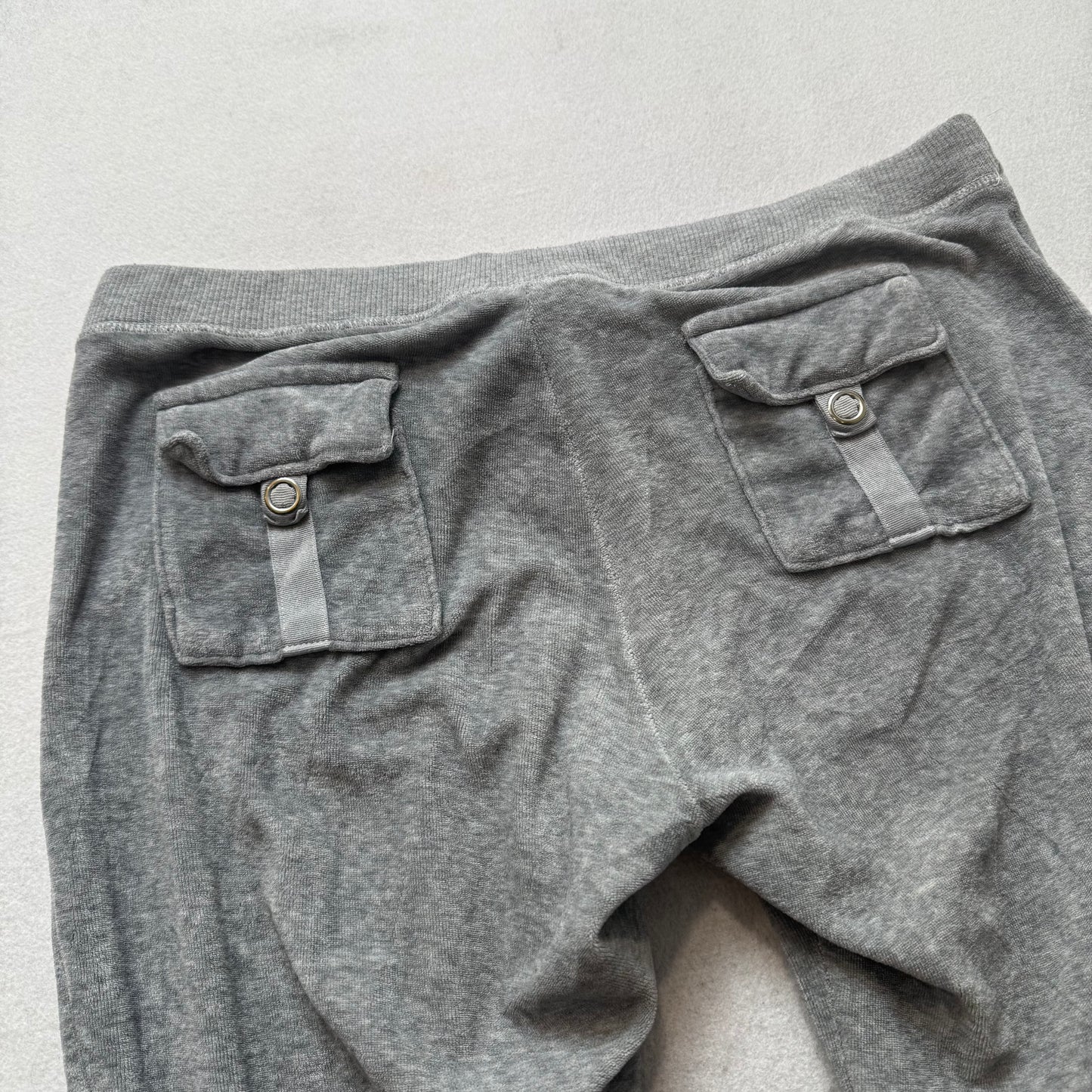 Juicy Couture Women's Heather Grey Velour Flared Track Pants Pockets Y2k Size M