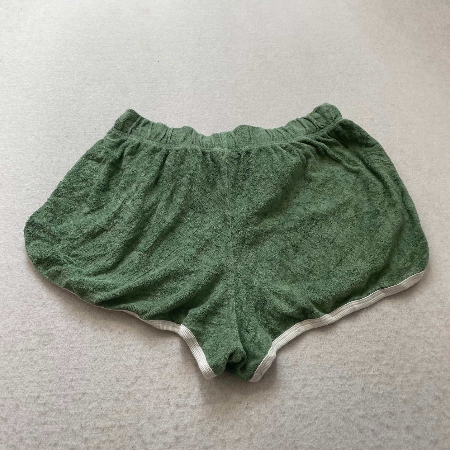 PINK Victoria’s Secret Women's Soft Pine Terry Cloth Varsity Shorts Beach Size L