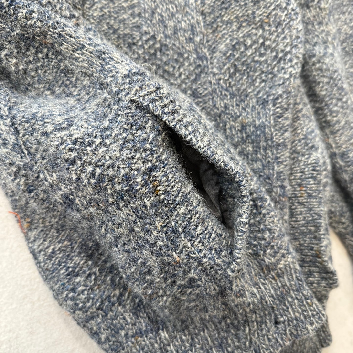 Pendleton Pure Virgin Wool Gray Cardigan Sweater Pockets Made in USA Size L