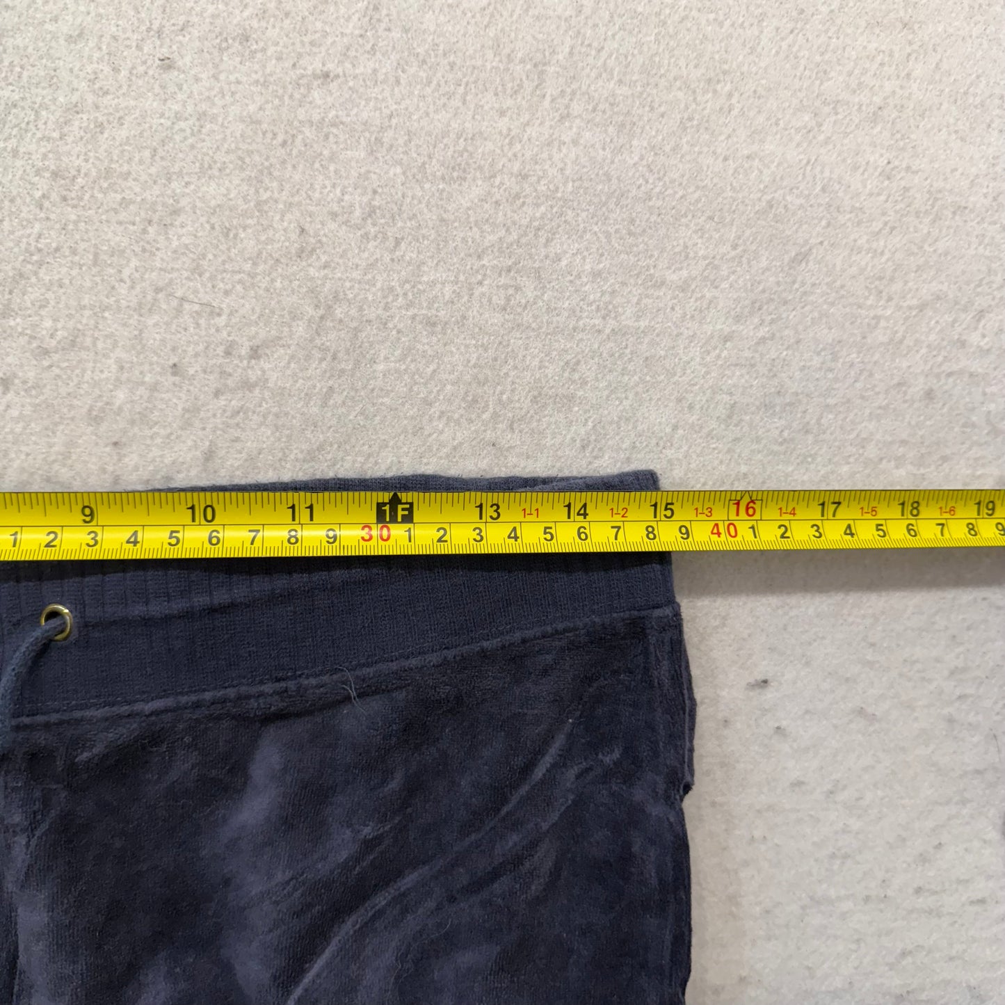 Vintage Juicy Couture Women's Navy Velour Flared Wide Leg Track Pant Y2K Size S