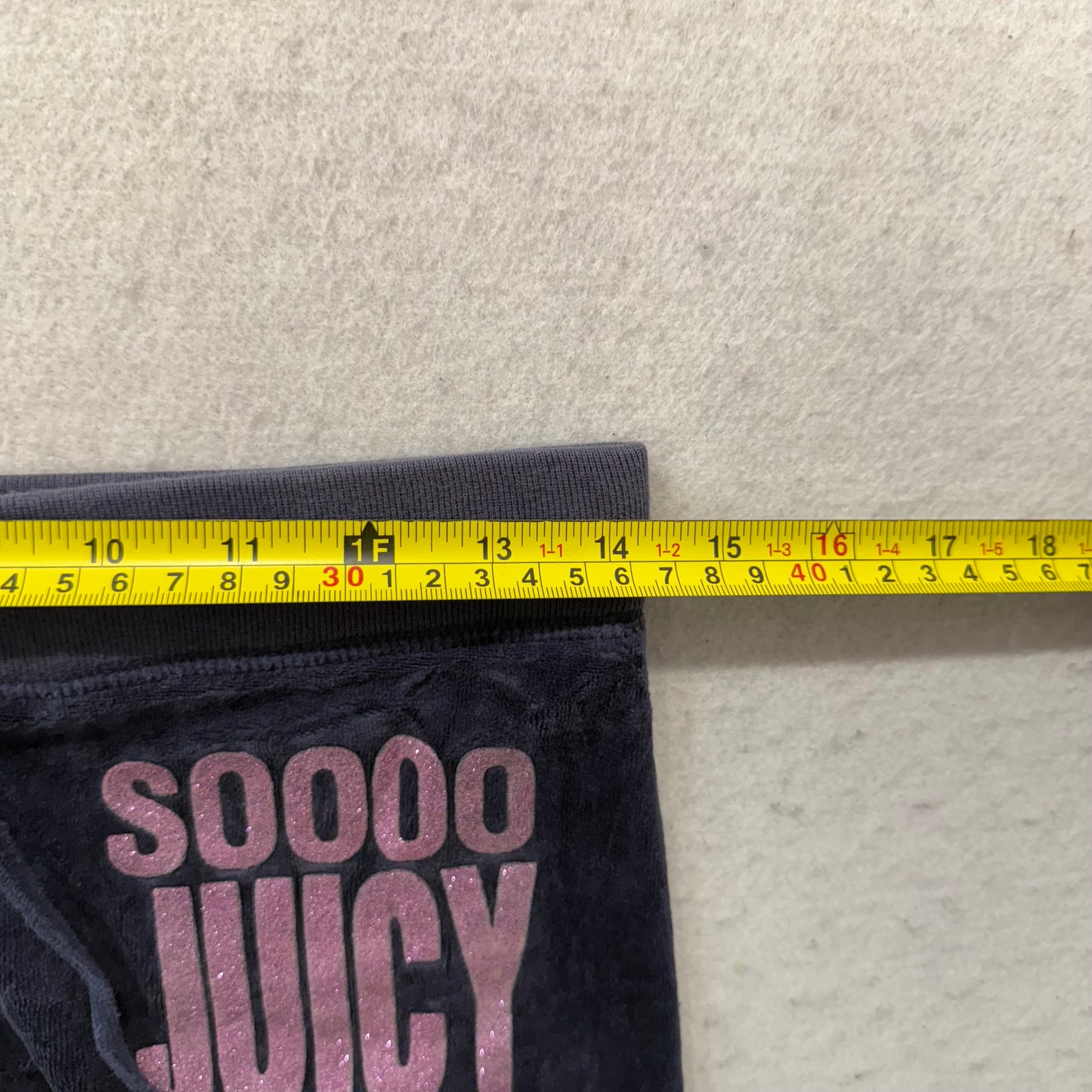 Juicy Couture “Soooo juicy” Women's Gray Purple Velour Flared Track Pant Size P