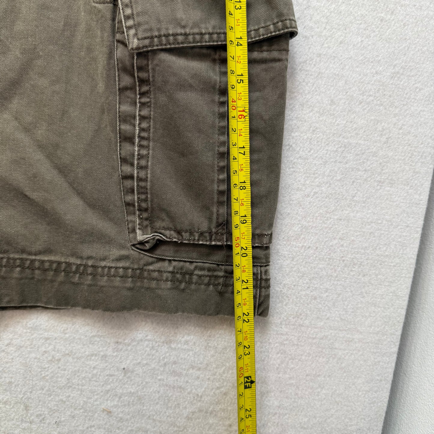 Men's Olive Green Cotton Relaxed Cargo Shorts Utility Pockets Streetwear Size 36