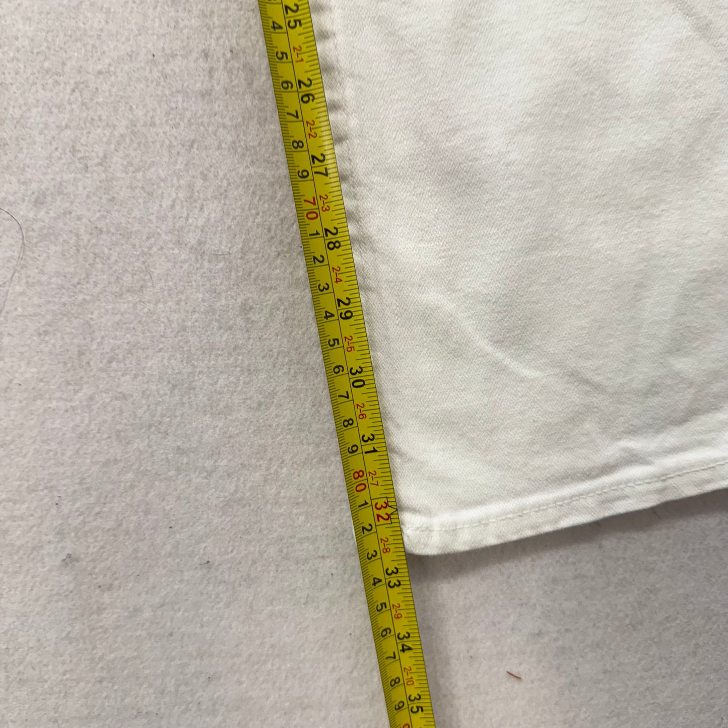 True Religion White Denim Flared Jeans Back Snap Pockets Mid Rise Size 28