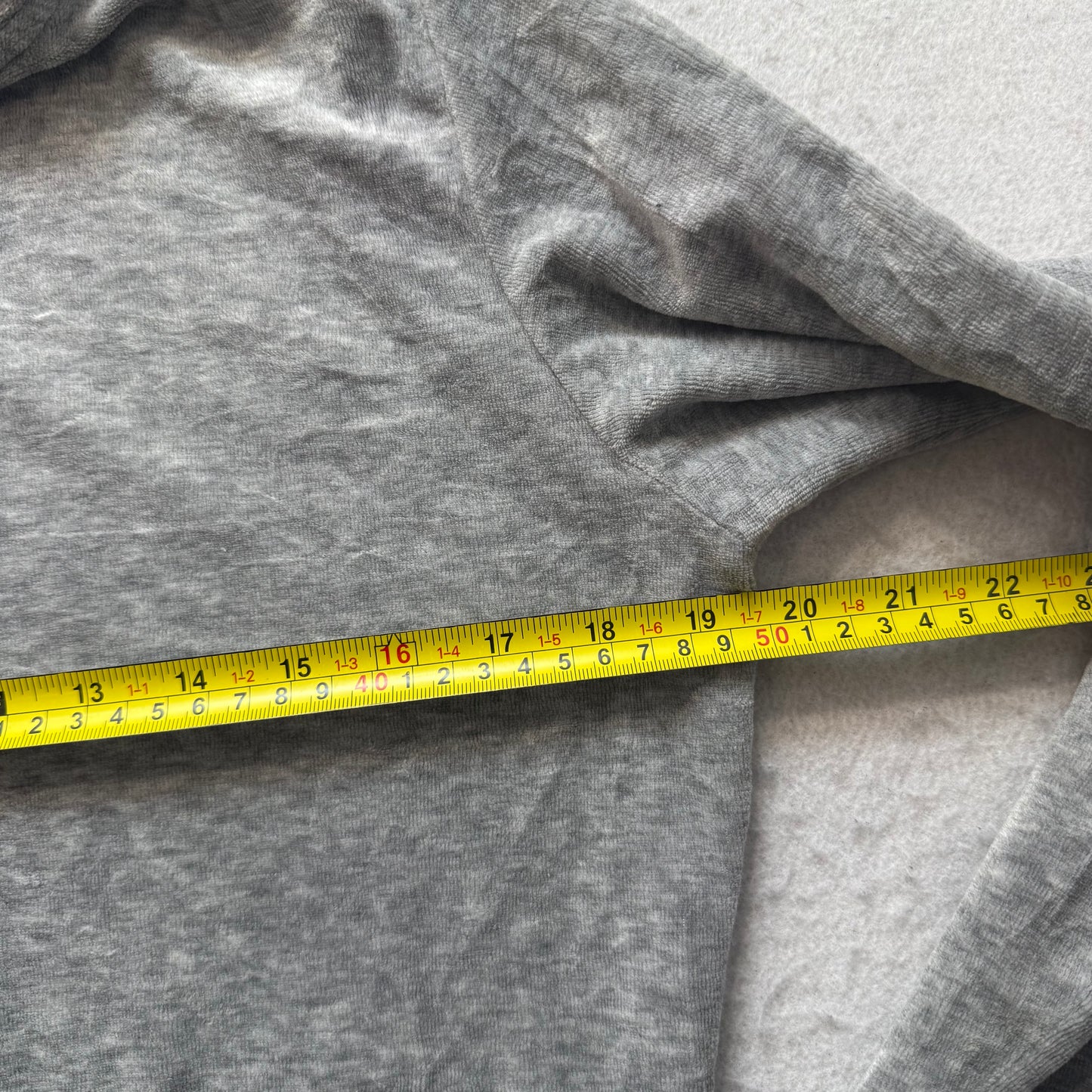 Juicy Couture Women's Gray Velour Zip-Up Hoodie Graphic Crown Logo Y2k Size M