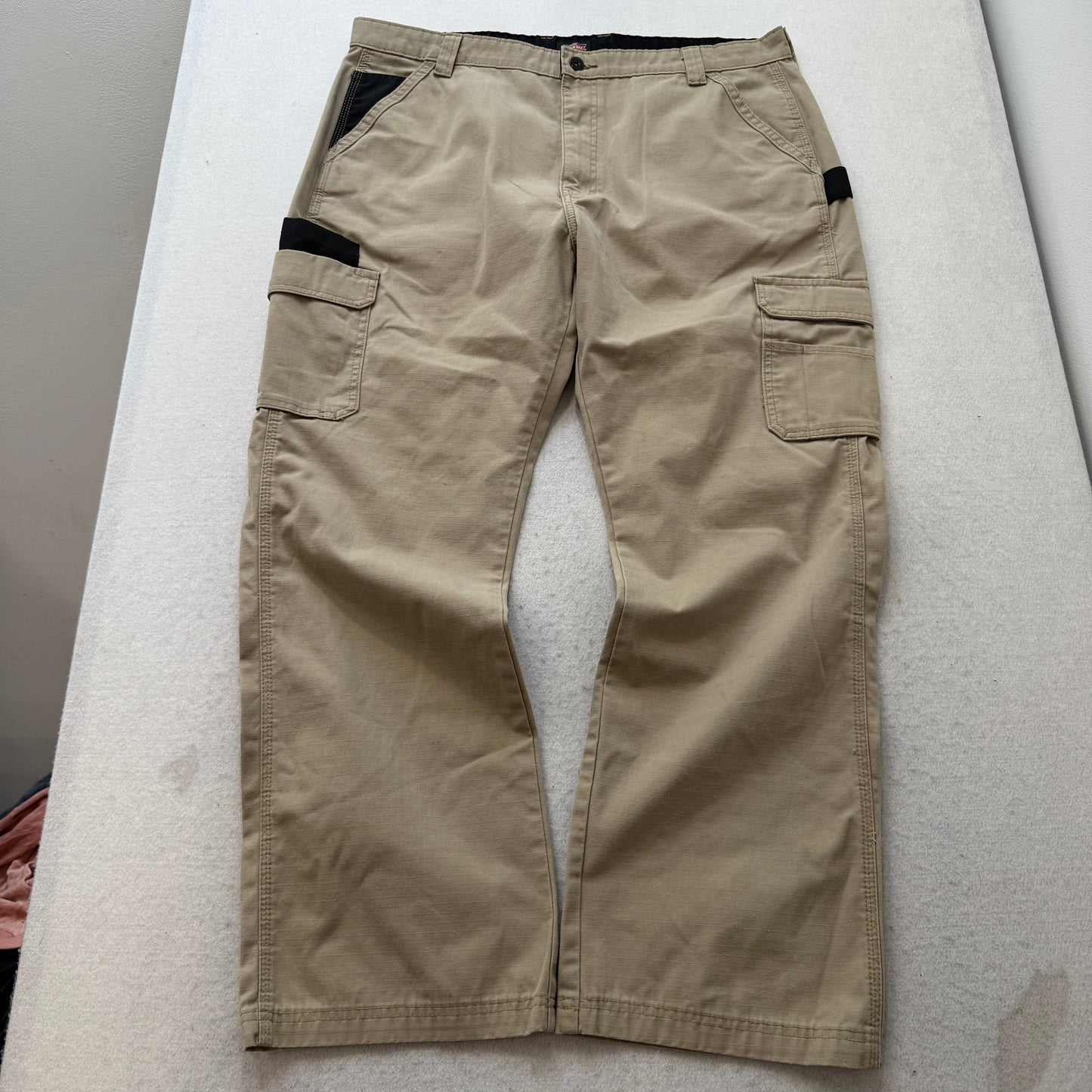 Genuine Dickies Men's Khaki Ripstop Cargo Pants Workwear Relaxed Fit Size 40