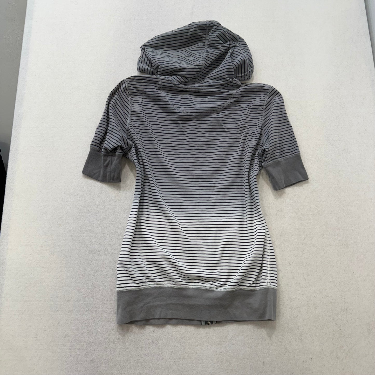 Nike Y2K Gray Striped Short Sleeve Full Zip Hoodie Kangaroo Pocket Size M