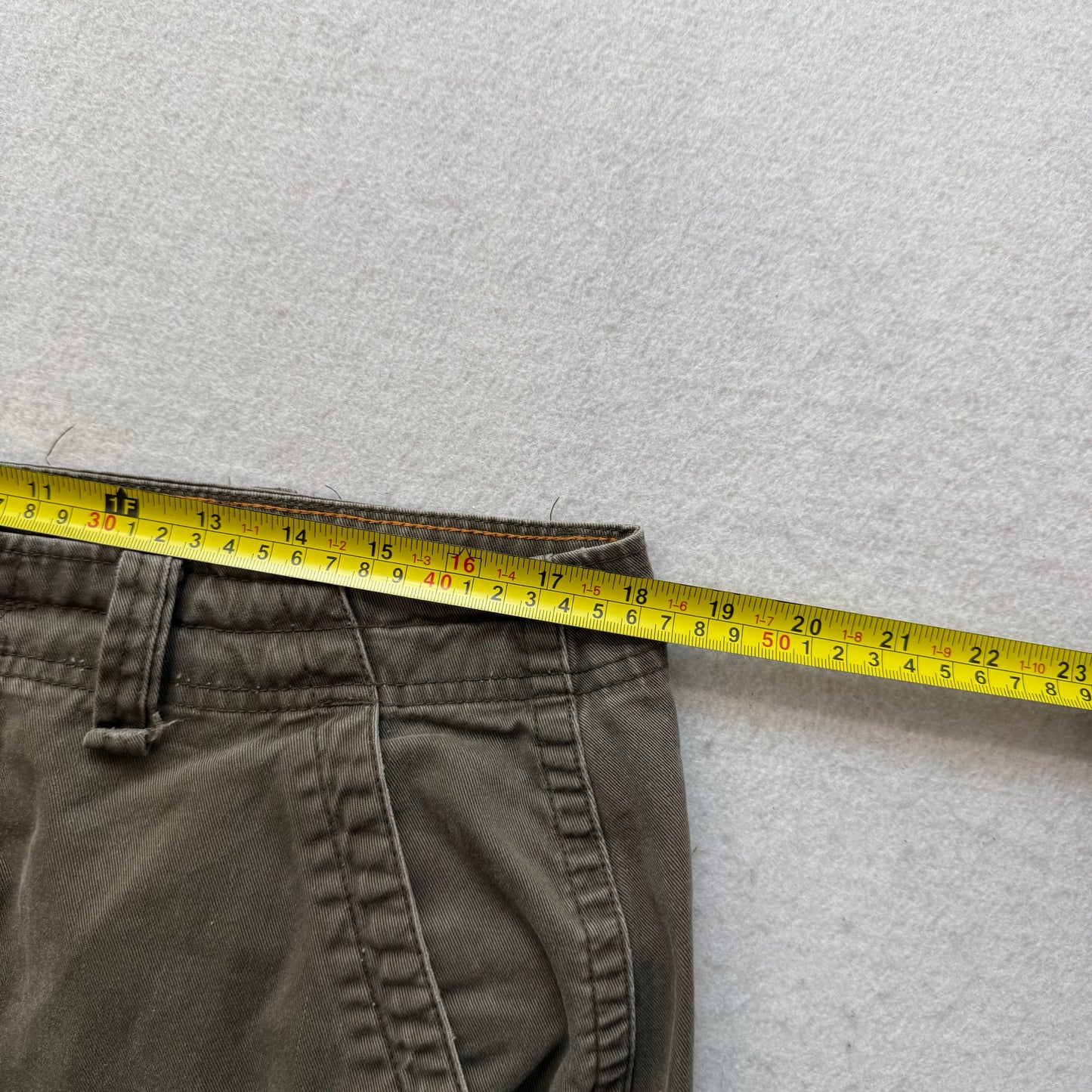 Men's Olive Green Cotton Relaxed Cargo Shorts Utility Pockets Streetwear Size 36