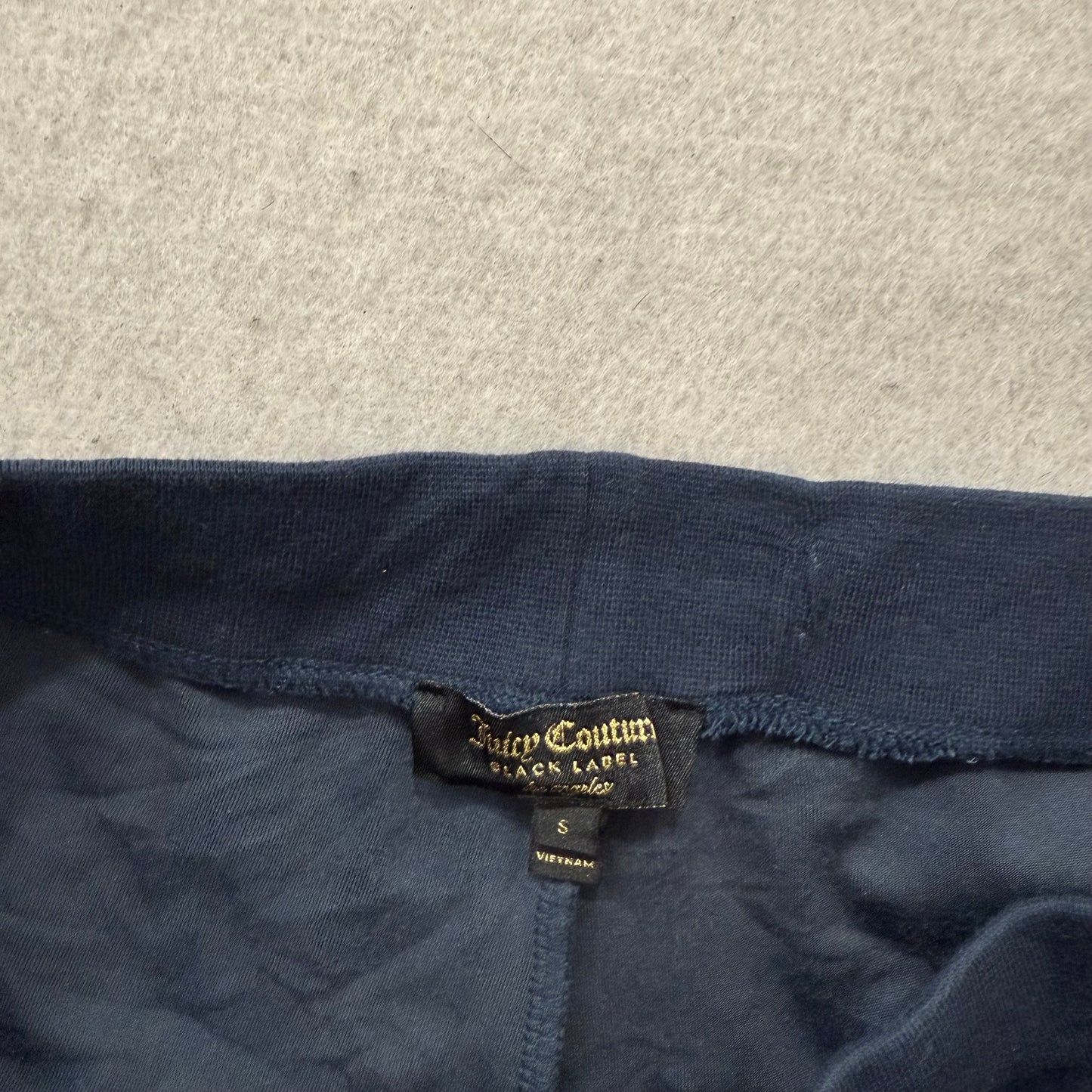 Juicy Couture Women's Midnight Navy Velour Cuffed Sweatpants Athleisure Size S
