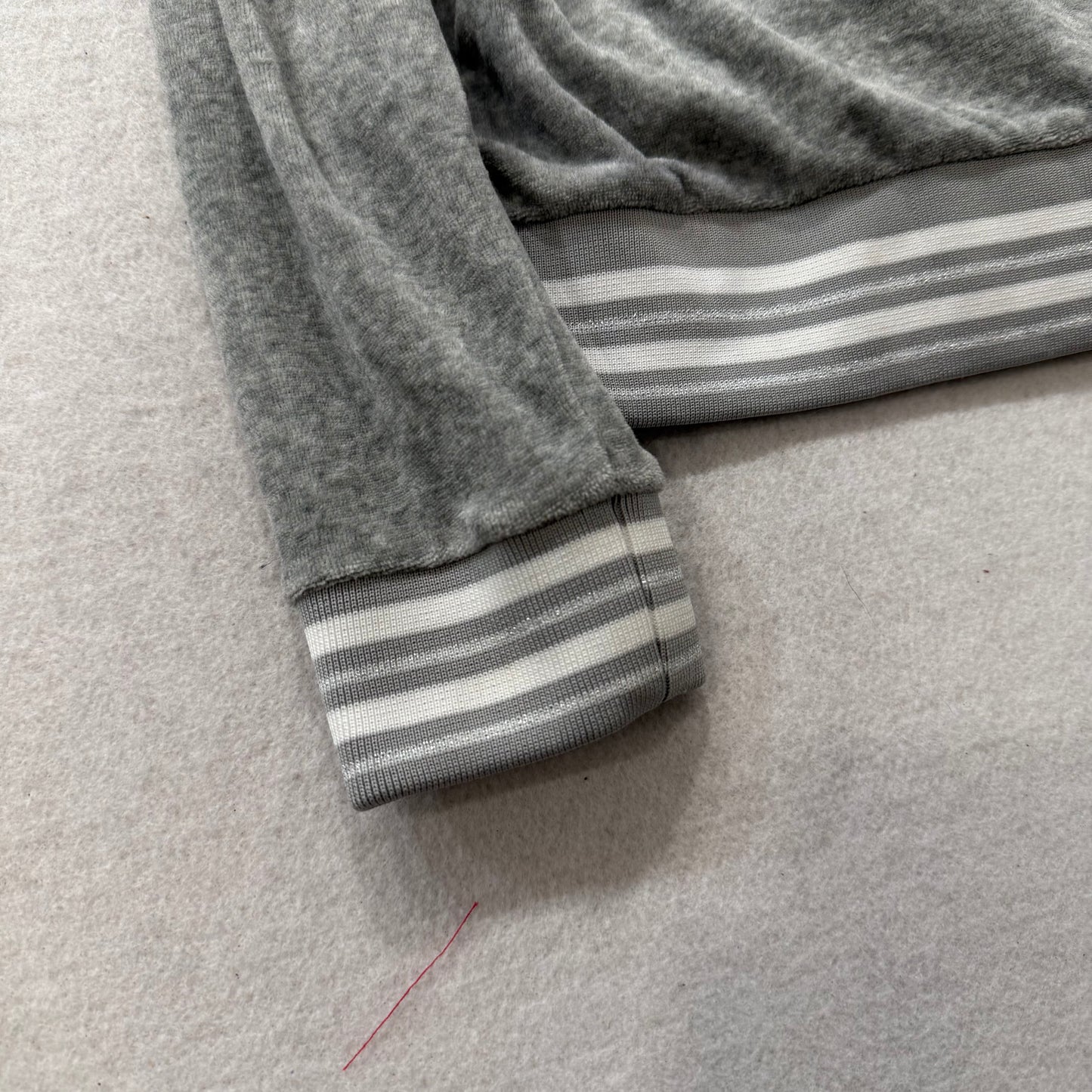 Juicy Couture Gray Velour Striped Ribbed Trim Hoodie Y2K Regular Fit Size L