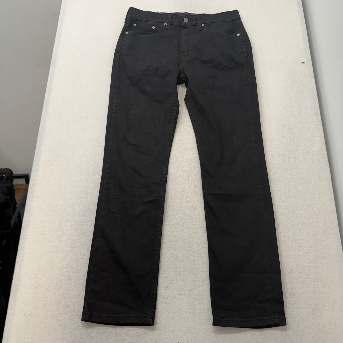 Levi's 514 Men's Black Denim Straight Jeans Zip-Fly Classic Mid-Rise Size 31x32
