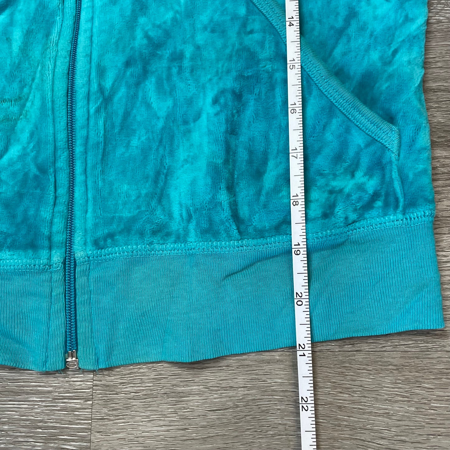 Vintage Juicy Couture Women's Turquoise Velour Full Zip Hoodie Loungewear Size L
