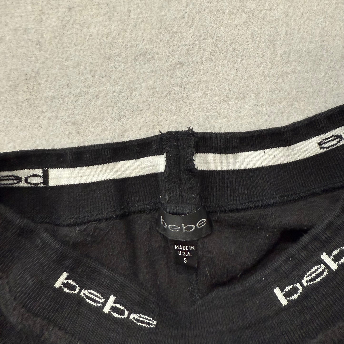 Bebe Women's Black Terrycloth Wide Leg Capri Zip Pocket Made In The USA Size S