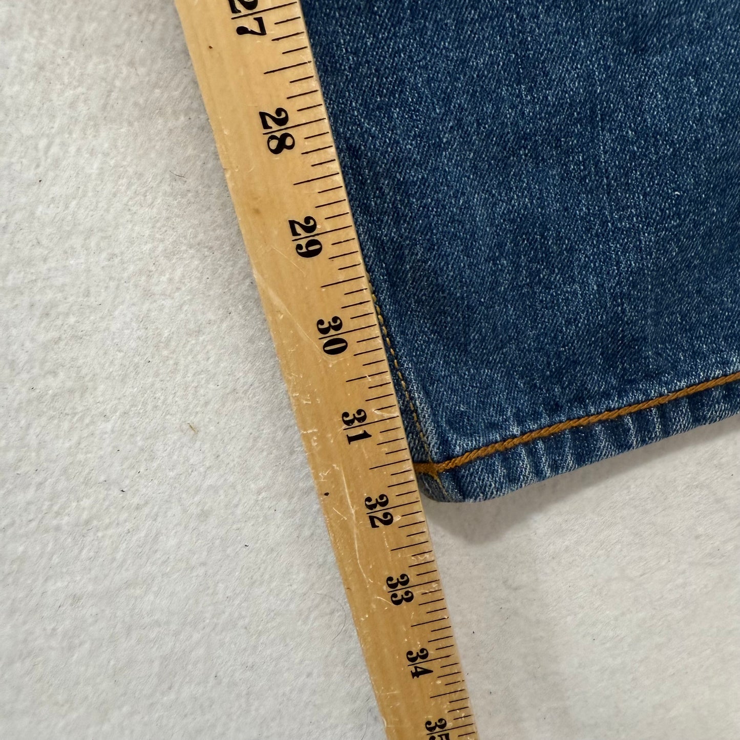 Rocawear Medium Blue Denim Jeans Straight Leg Embroidered Logo 100% Cotton 46