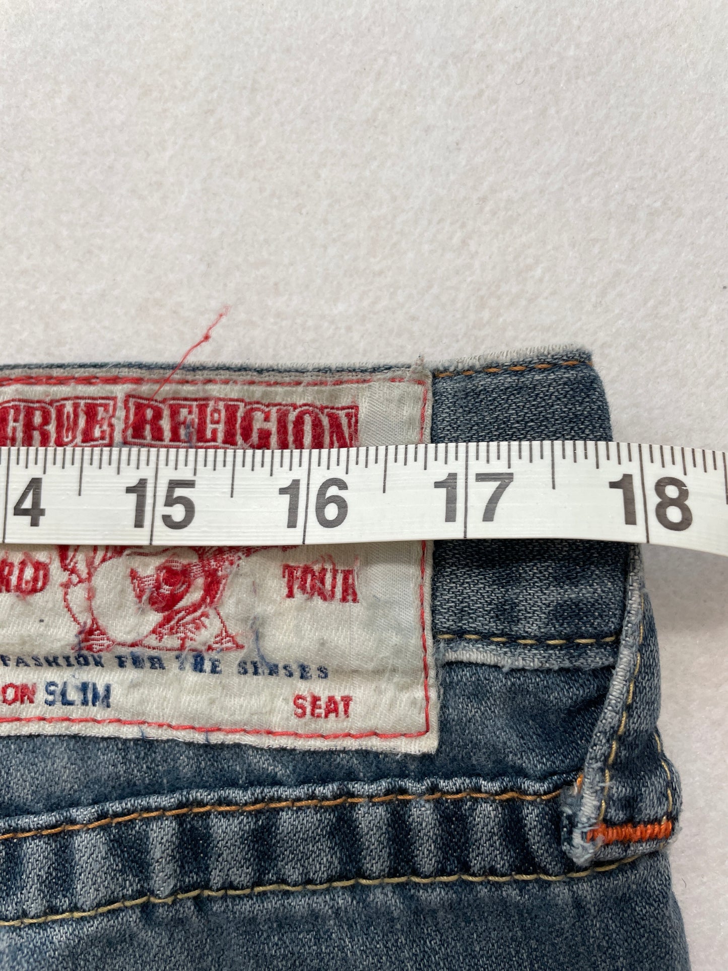 True Religion Blue Denim Jeans Straight Leg Horseshoe Stitch Back Flap Pockets Logo Patch Size 34