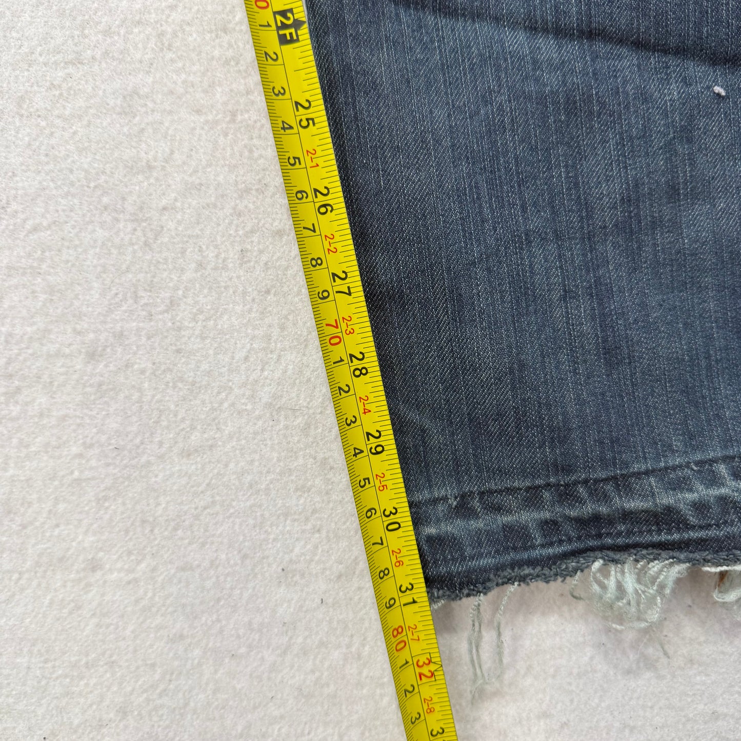 Levi's 514 Men's Blue Denim Slim Straight Jeans Button-Flap Back Pockets Size 30