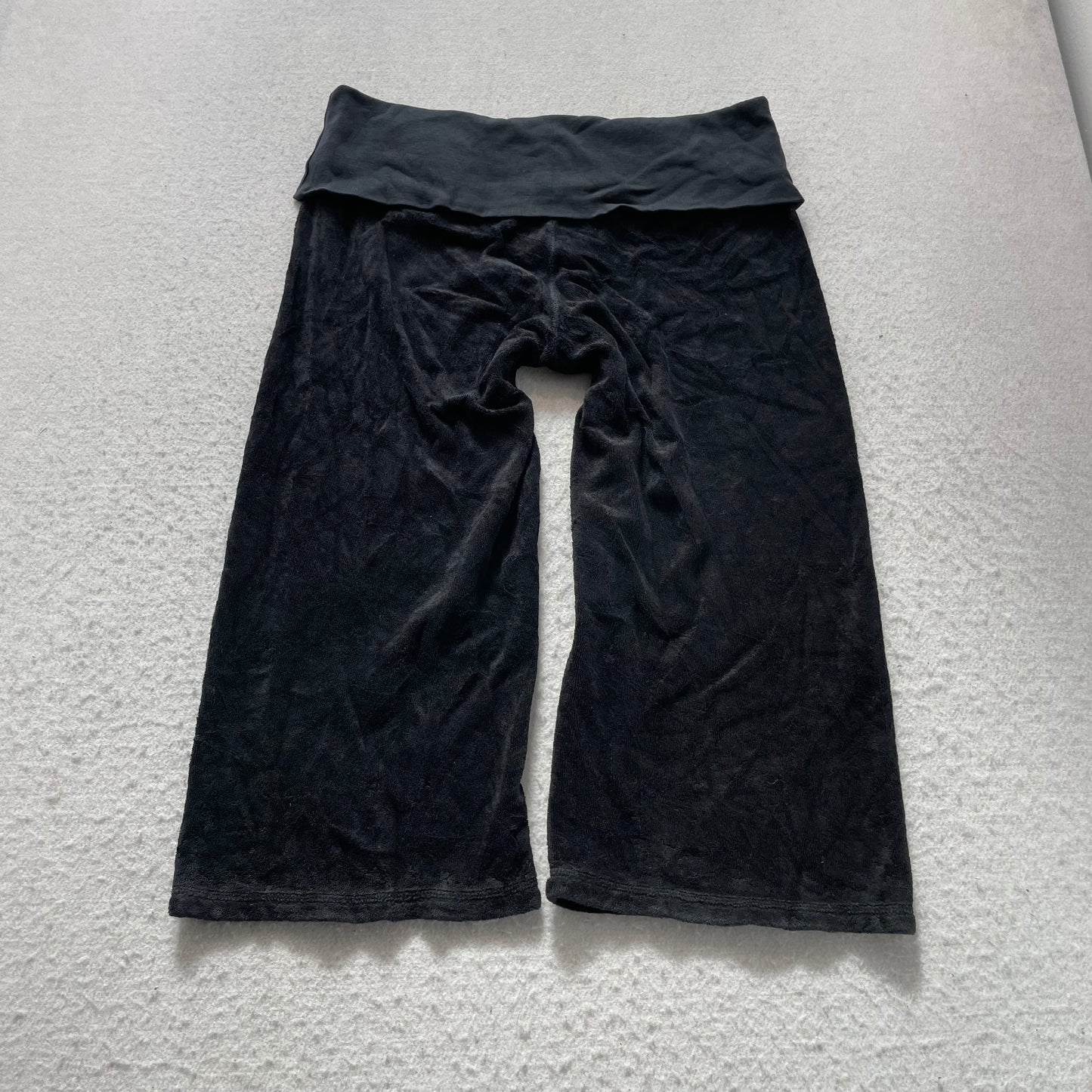 2003 Vintage Juicy Couture Womens Black Terry Cloth Capris Pant Foldovers Size S