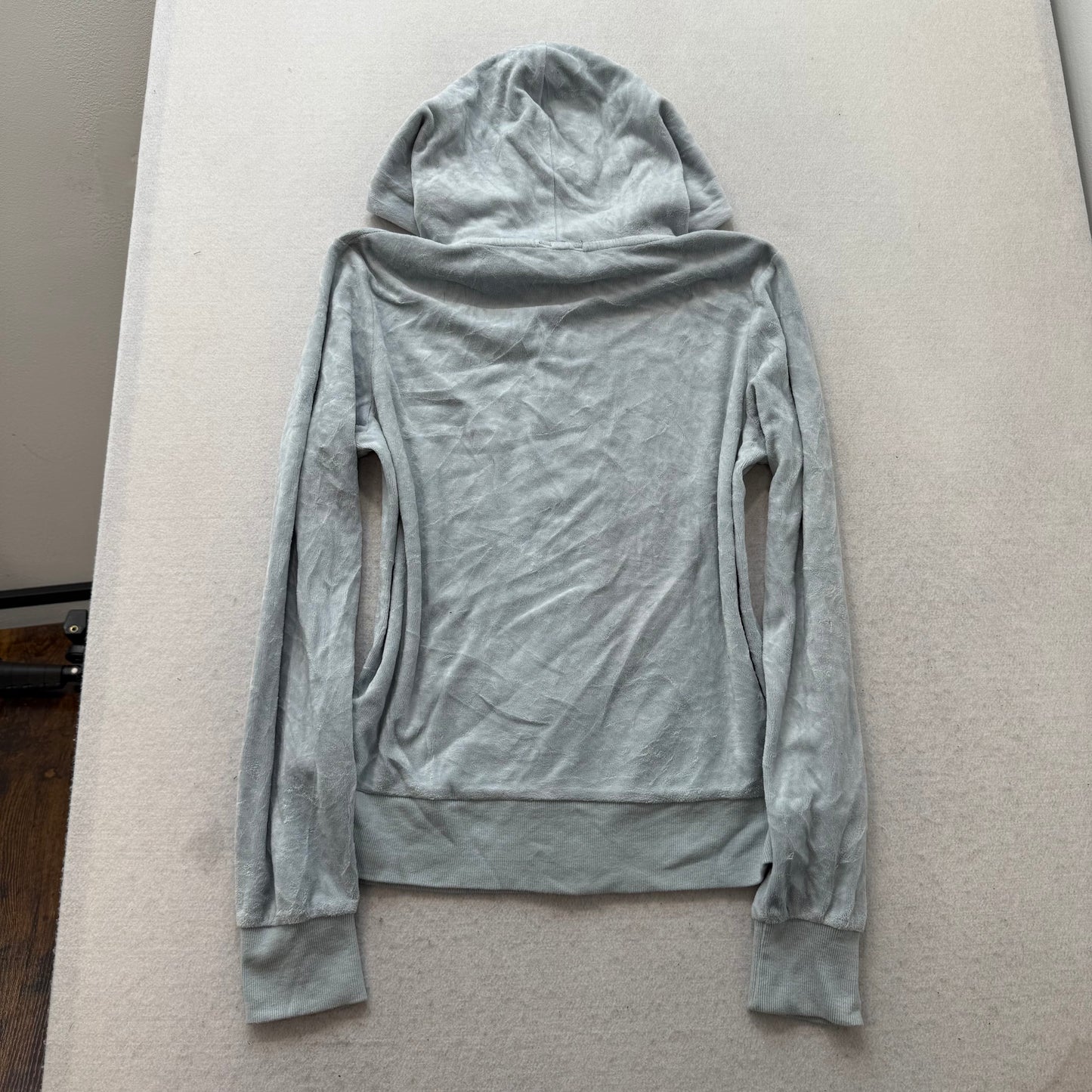 Vintage Juicy Couture Women's Ice Blue Velour Zip Up Hoodie Loungewear Size L