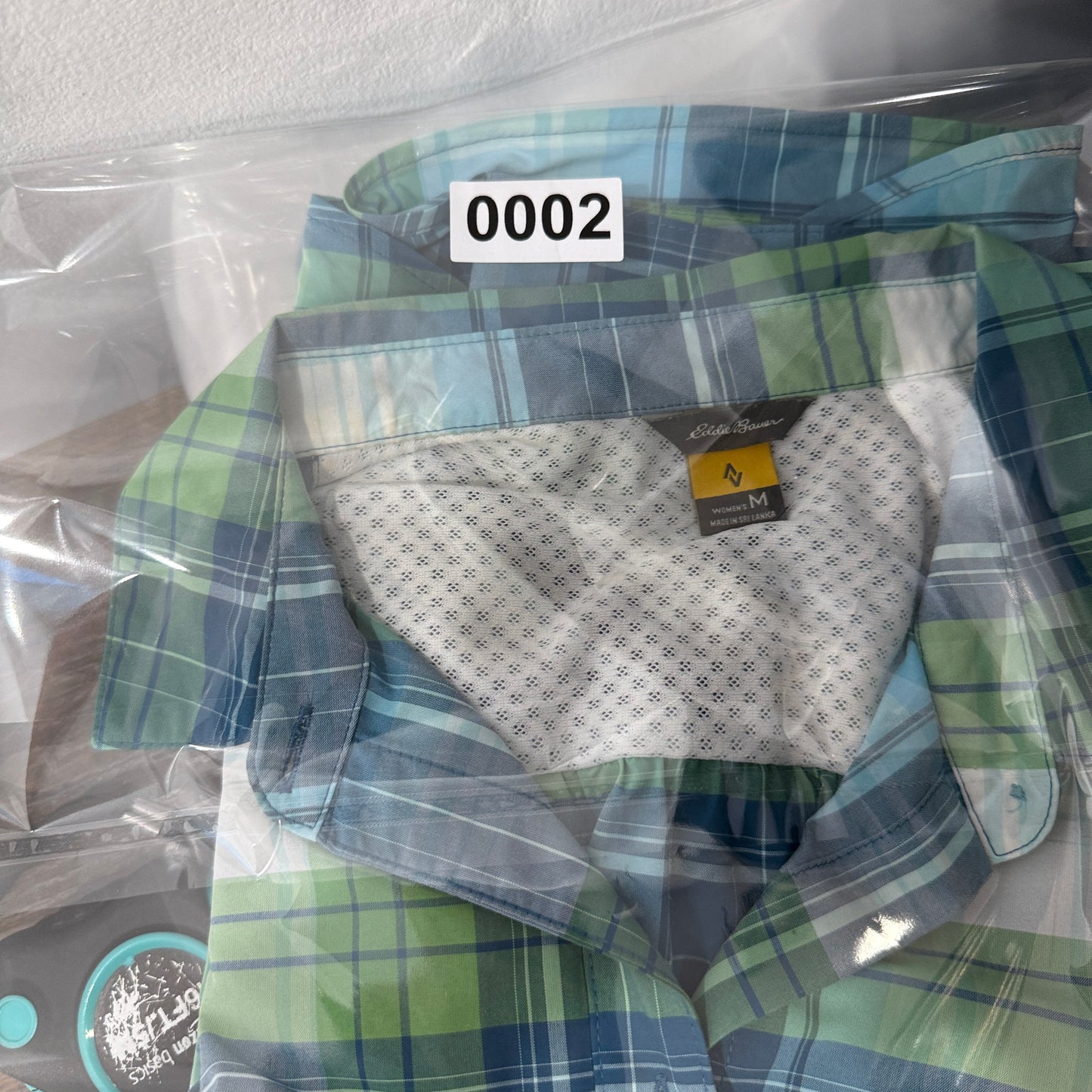 Eddie Bauer Women's Green Blue Nylon Plaid Button Up Shirt Pocket Outdoor Size M