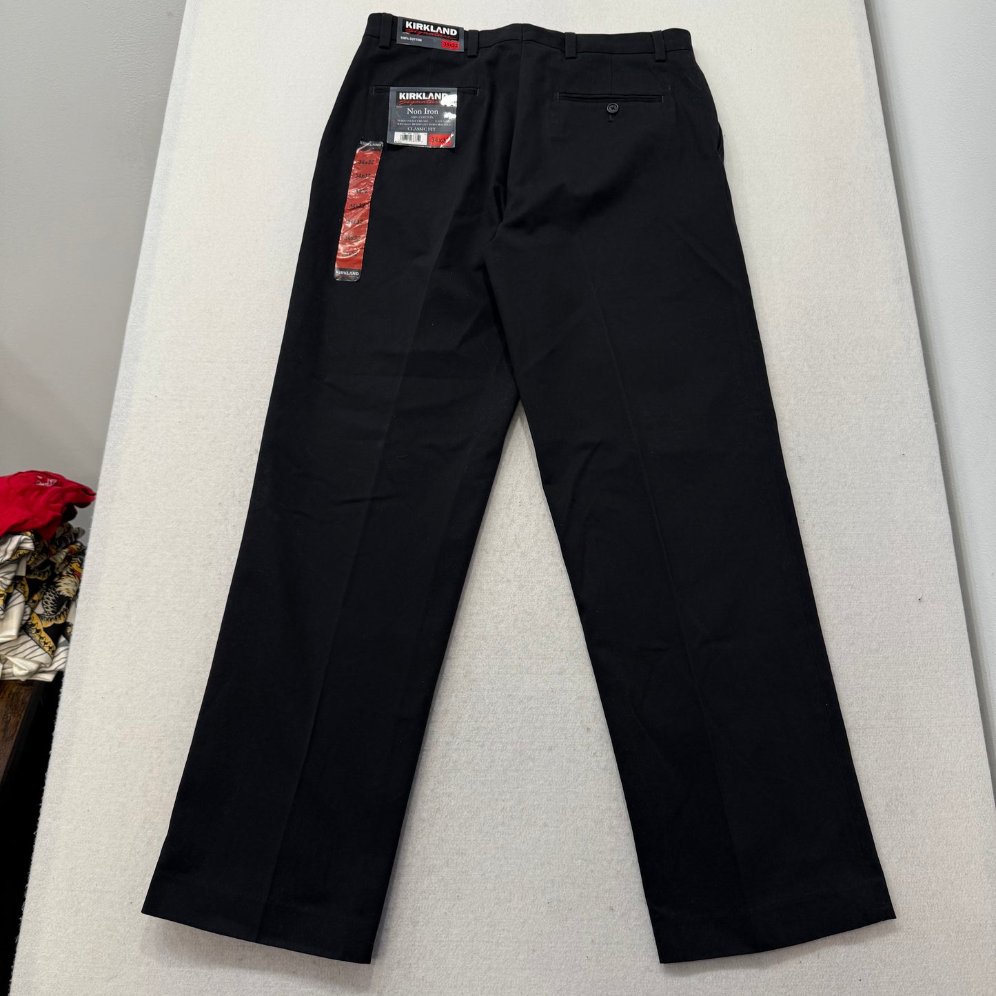 Kirkland Signature Men's Black Cotton Classic Fit Non Iron Chino Pants Size 34