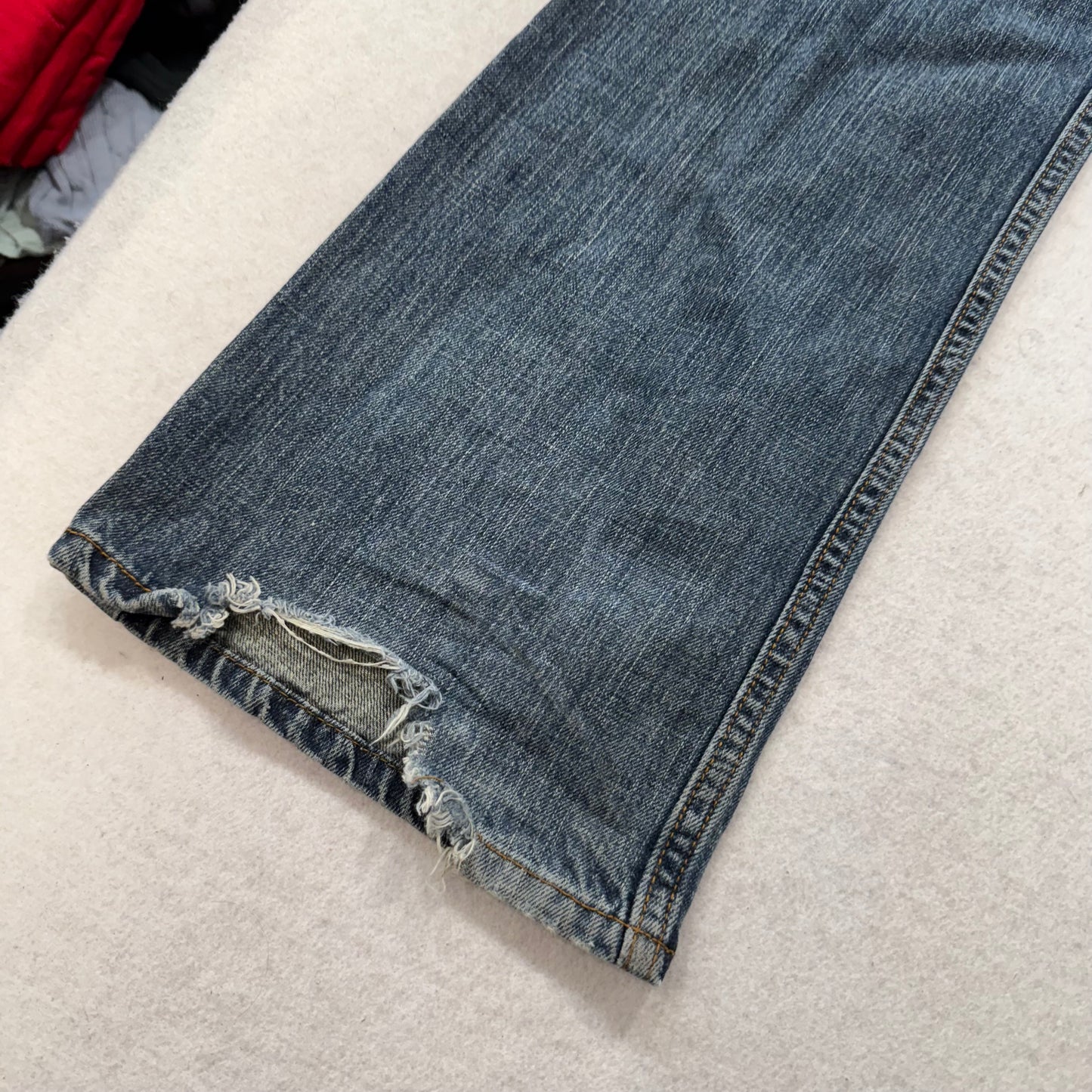 Levi's Strauss & Co. 527 Women's Blue Denim Low Bootcut Jeans Raw Hem Size 34