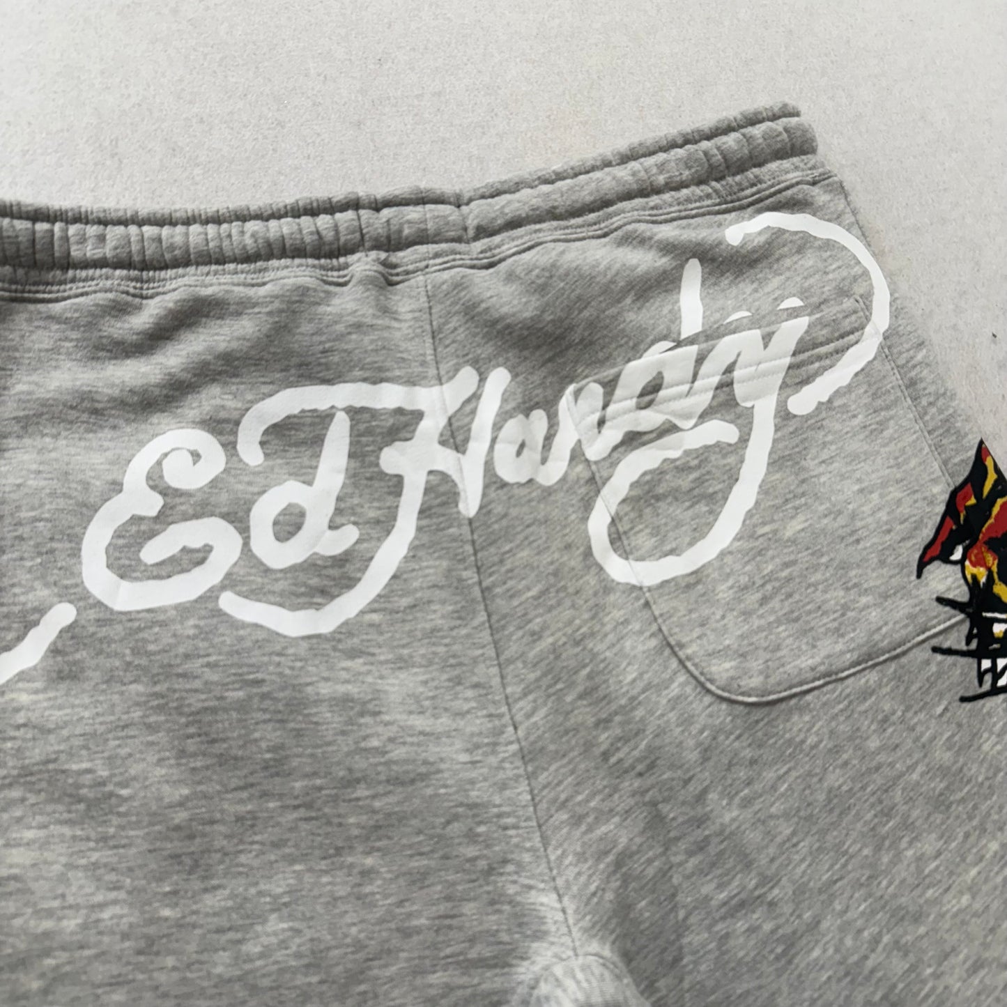 ED HARDY “Tiger Roar” GREY FLEECE SHORTS