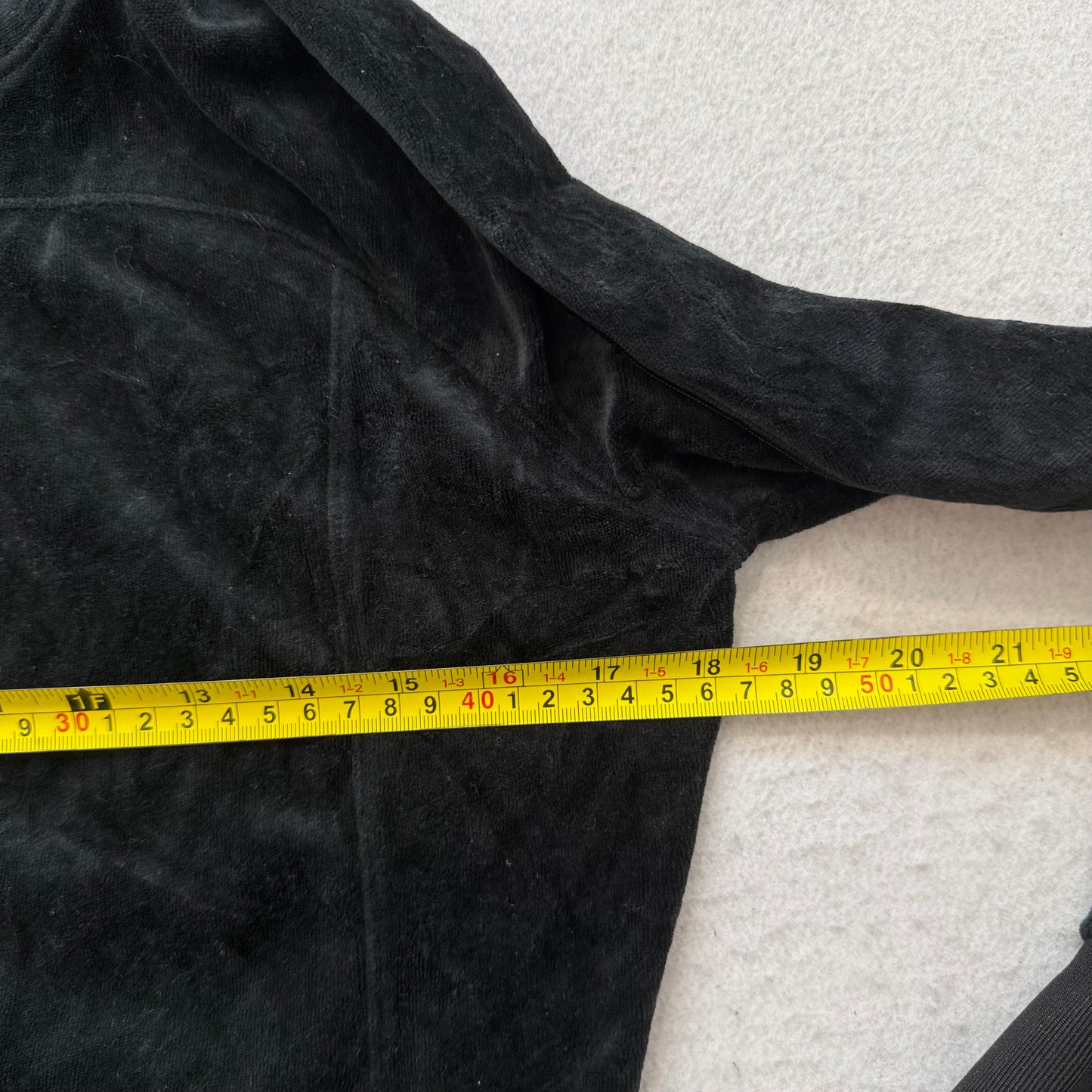 Juicy Couture Women's Black Velour Zip-Up Hoodie Rhinestone Zipper Y2k Size XS