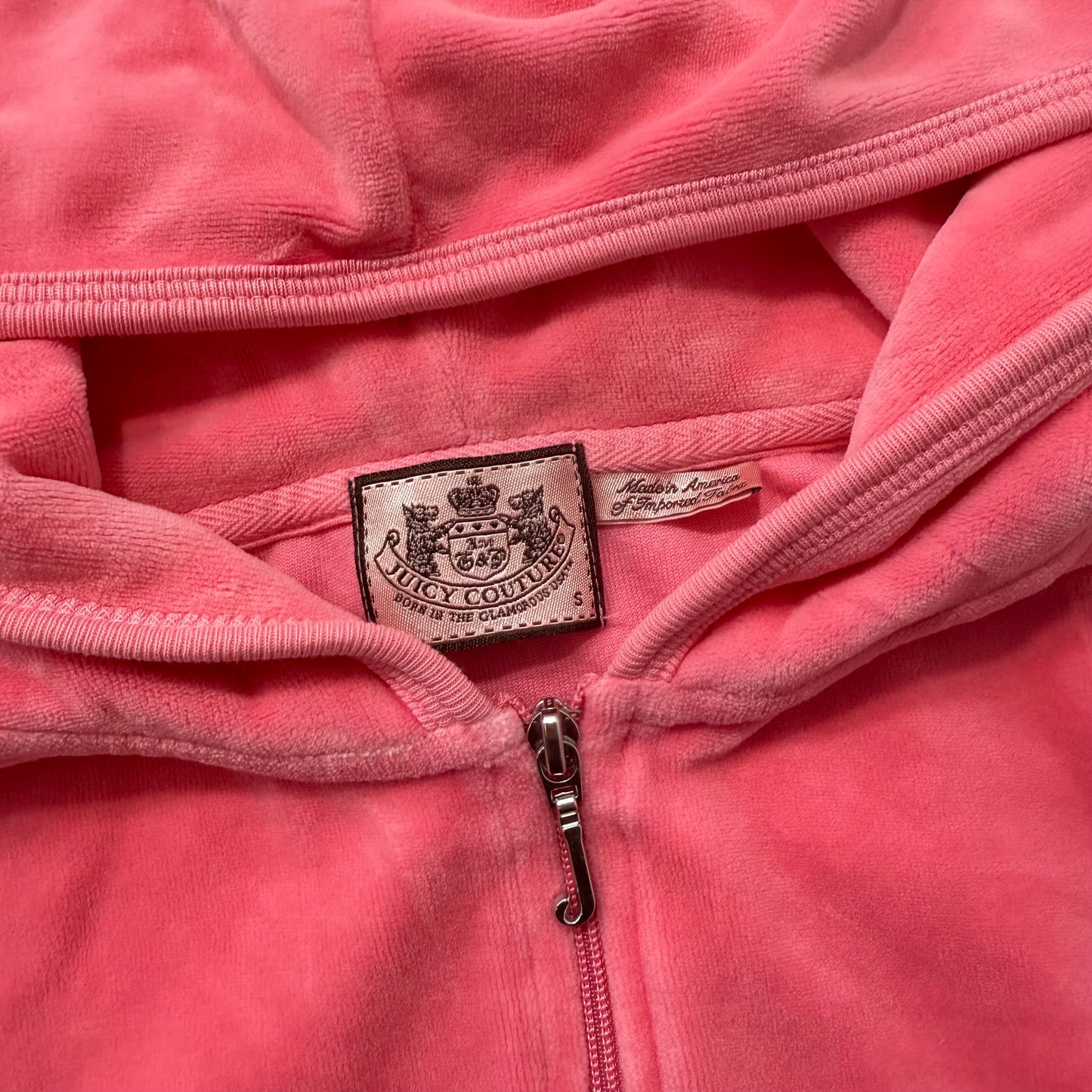 Vintage Juicy Couture Women's Pink Velour Zip-Up Hoodie Loungewear Pocket Size S