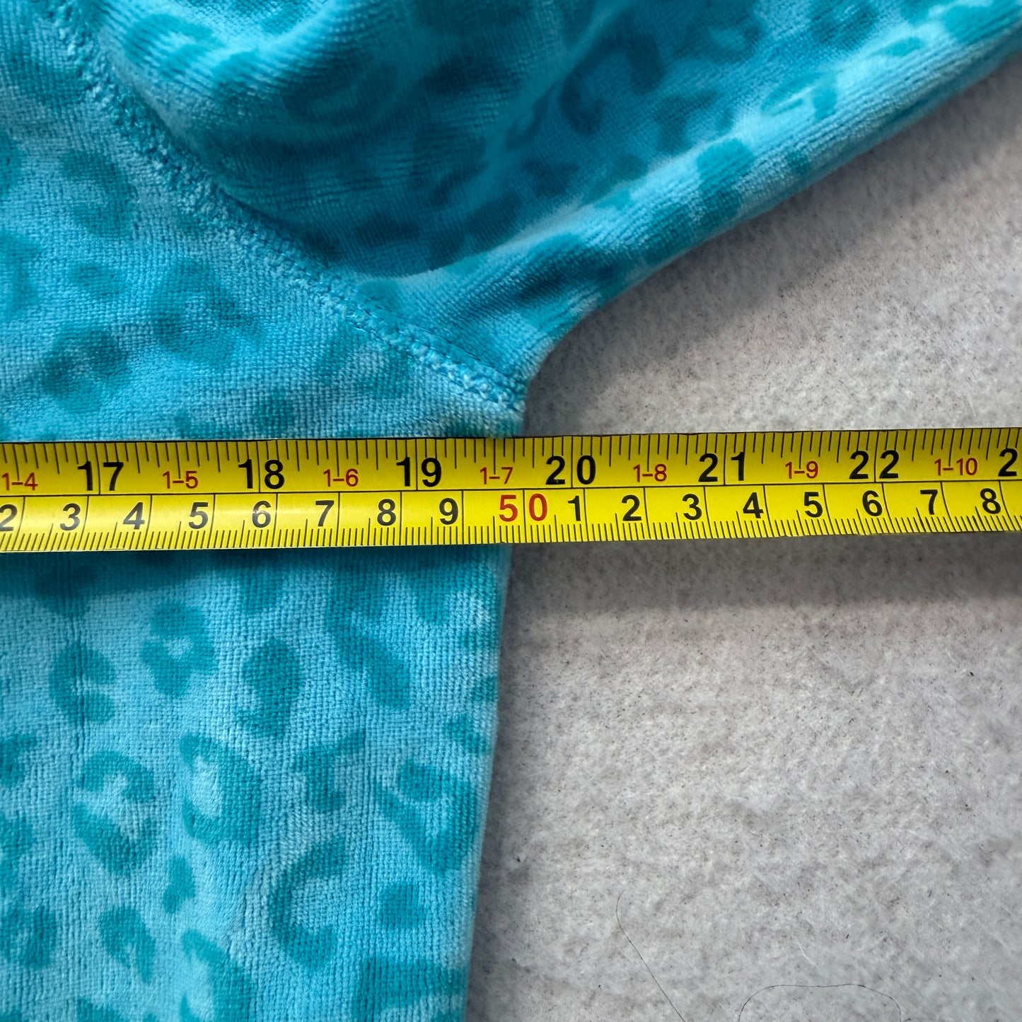 Victoria's Secret PINK Womens Bright Cyan Leopard Print Velour Zip-Up Hoodie - L