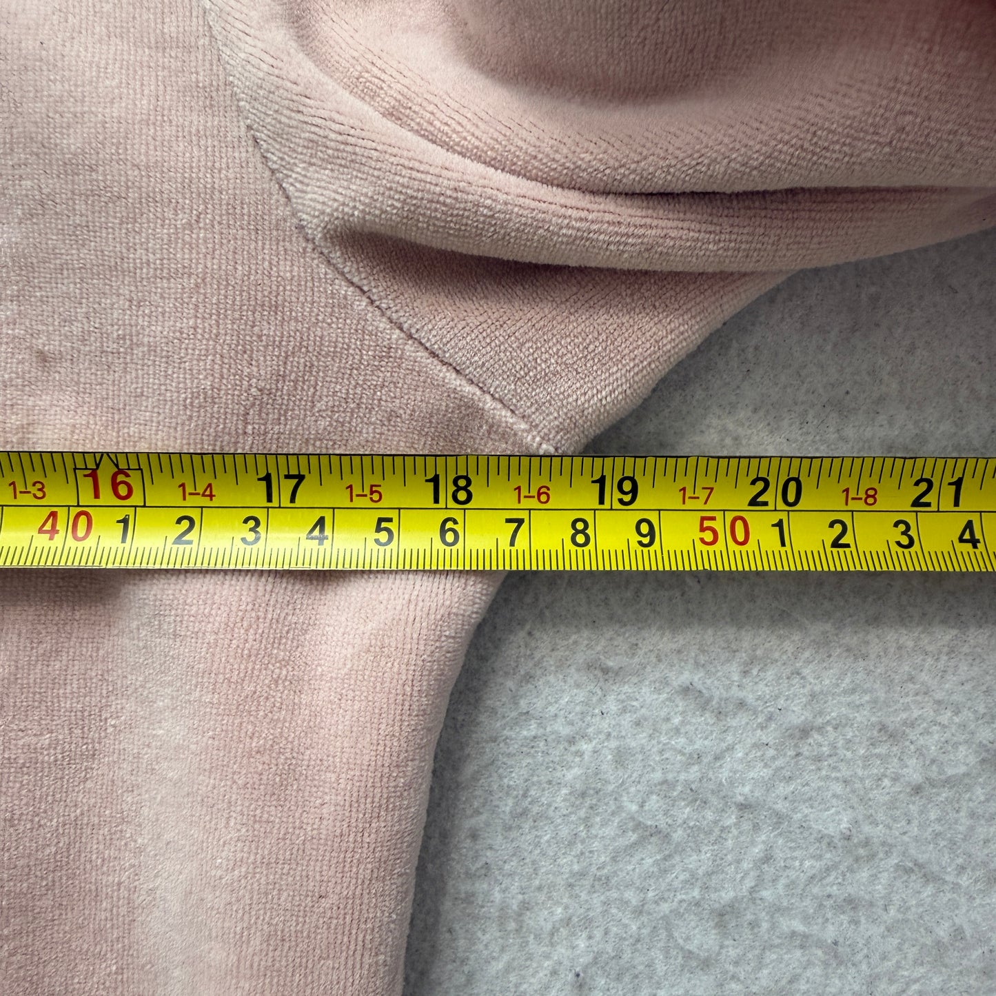 Juicy Couture Women's Dusty Rose Velour Zip-Up Hoodie Drawstring Pocket Size M