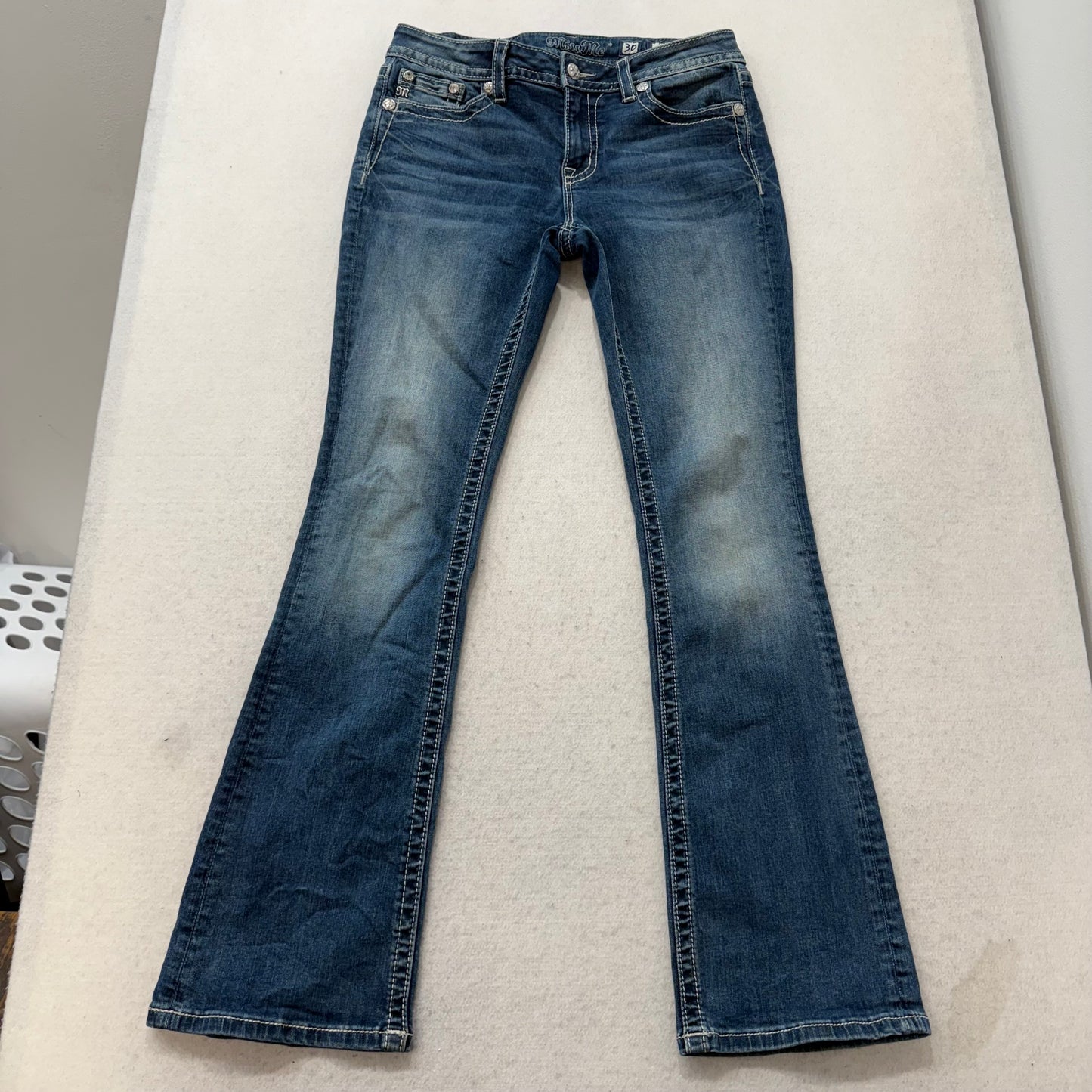 Miss Me Chloe Women's Blue Denim Bootcut Jeans Embellished Flap Pockets Size 30