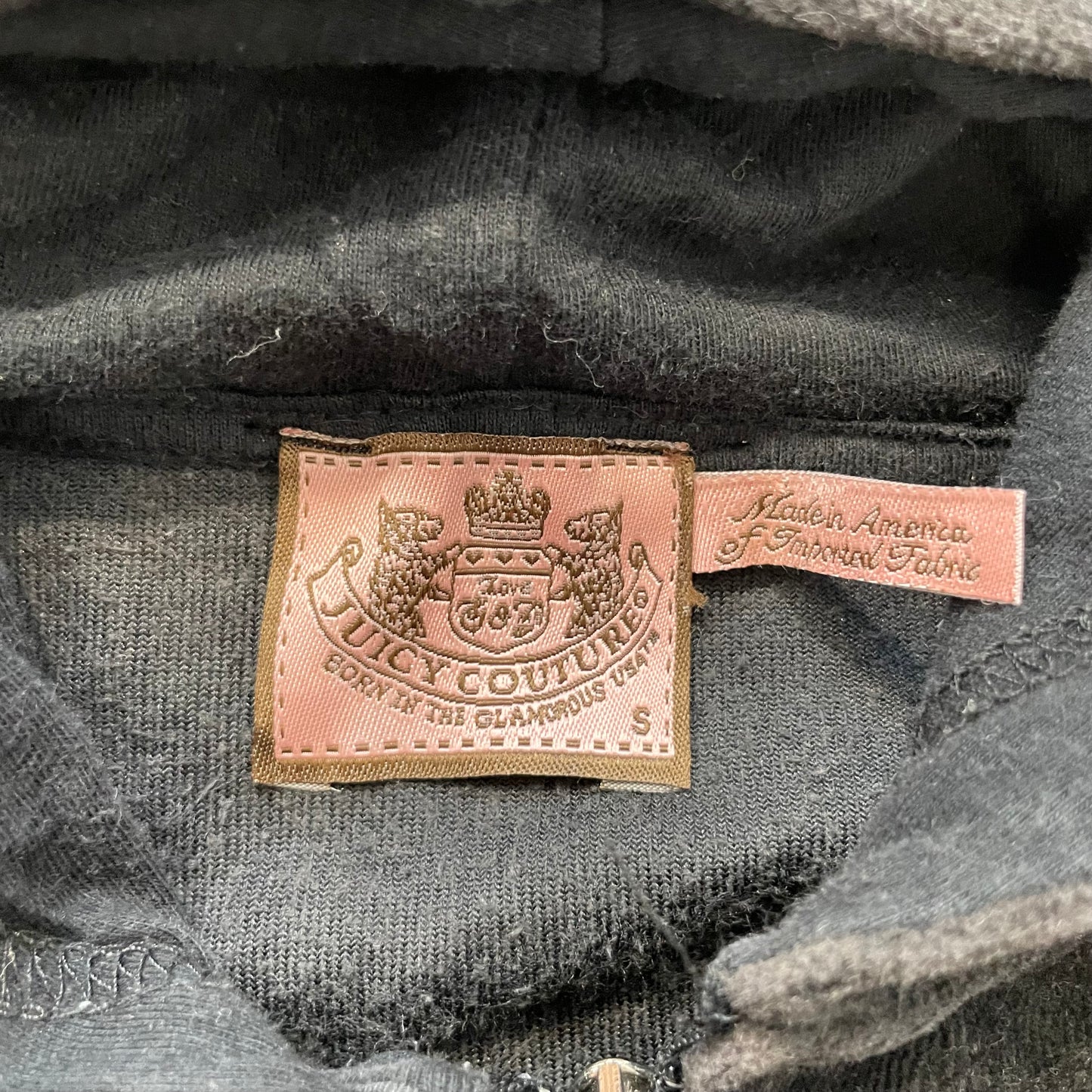 Vintage Juicy Couture Women Black Velour Zip-Up Hoodie Loungewear Pockets Size S