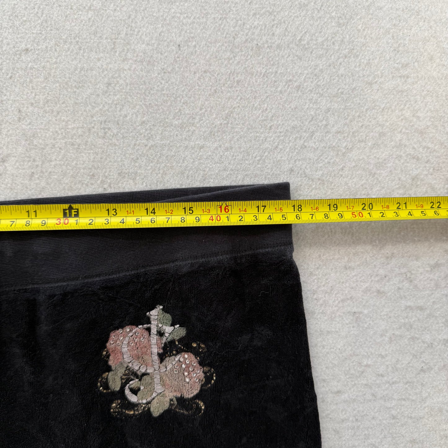 Juicy Couture Women's Jet Black Velour Flared Leg Track Pants Drawstring Size L