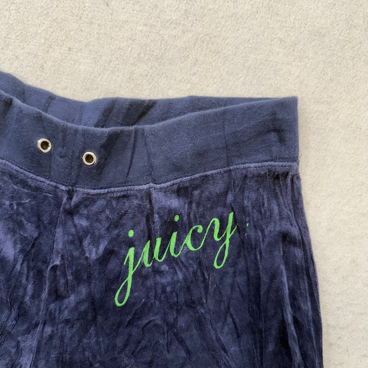 Juicy Couture Women's Midnight Blue Velour Flare Track Pant Low Rise Logo Size M