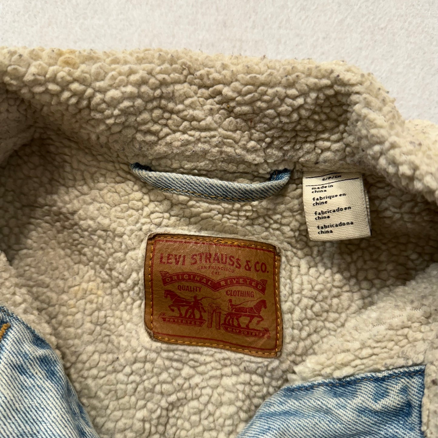 Levi's Men's Blue Sherpa Lined Denim Trucker Jacket Insulated Light Wash Size S