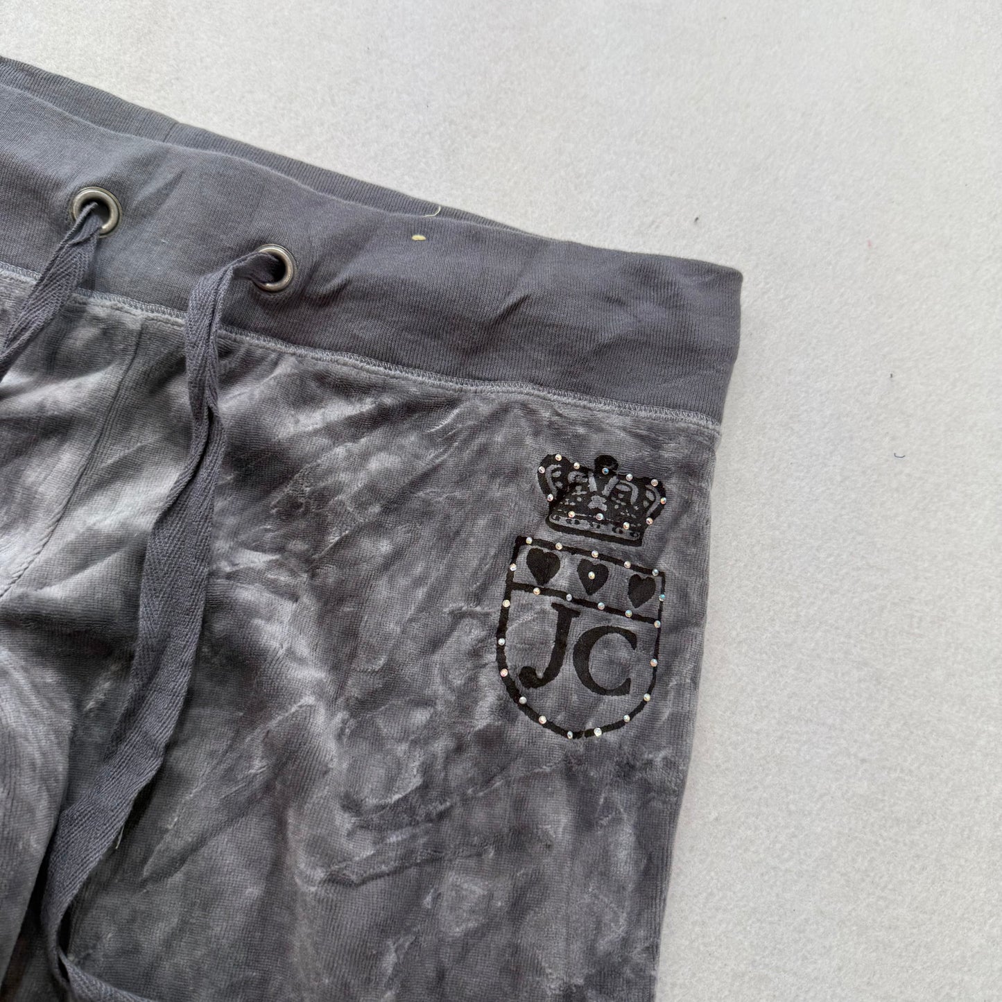Juicy Couture Women's Smirking Gray Velour Flared Track Pant Low Rise Y2K Size M