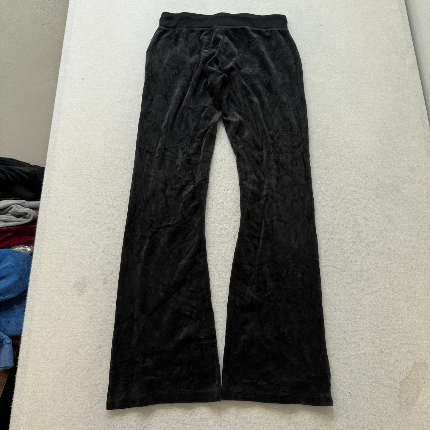 Juicy Couture Women's Black Velour Flared Track Pants Pockets Crown Logo Size M