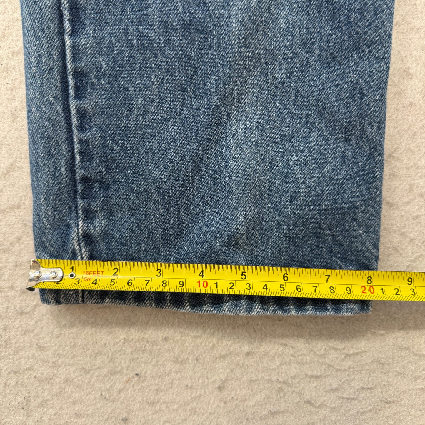 Rustler Men's Blue Denim Jeans Relaxed Fit Pockets Zip-Fly Classic Size W32