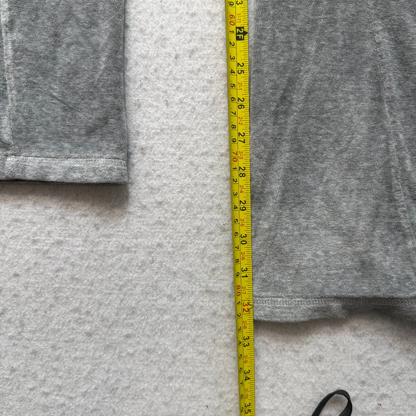 Juicy Couture Women's Heather Grey Velour Flared Track Pants Pockets Y2k Size M