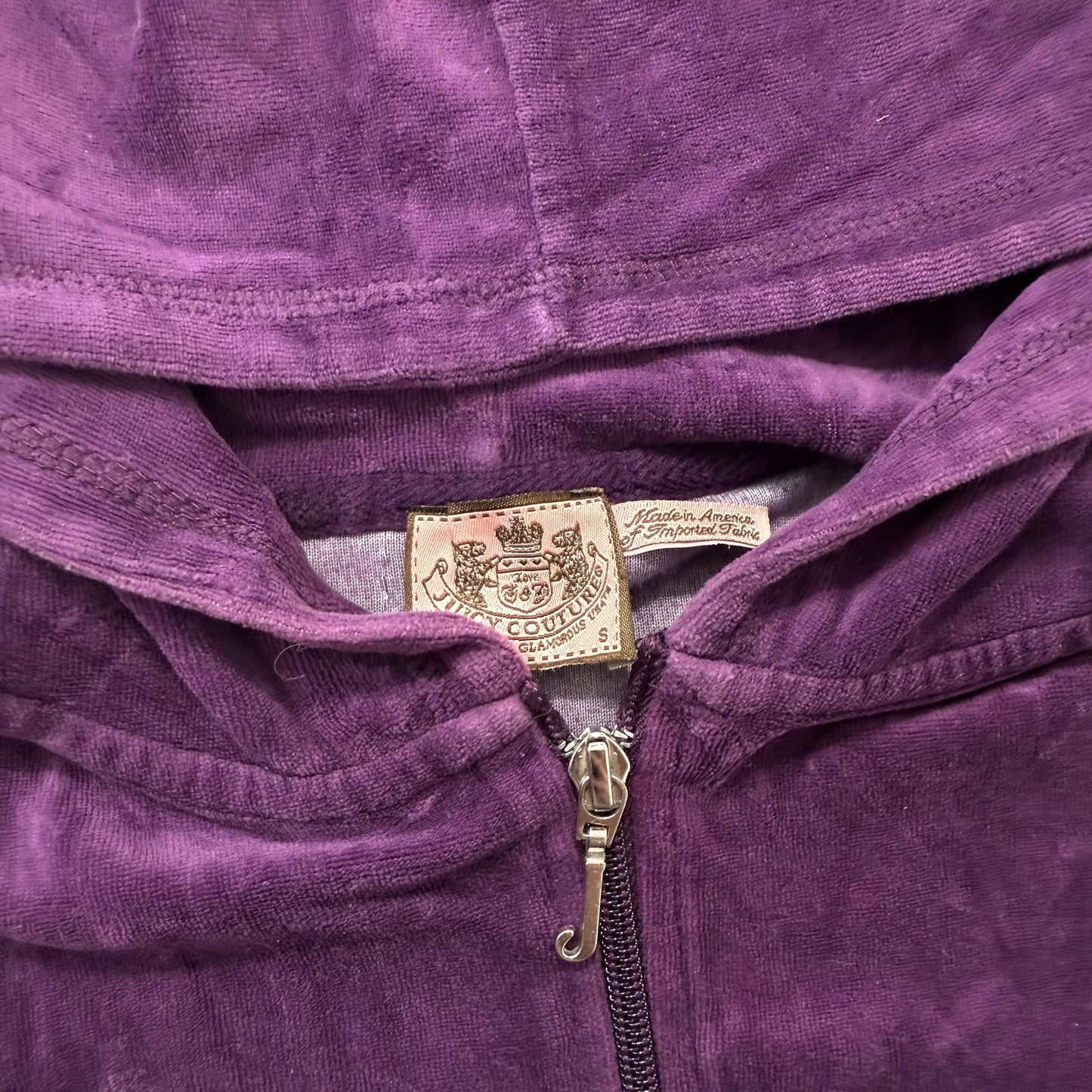 Vintage Juicy Couture Women's Deep Purple Velour Zip Up Hoodie Loungewear Size S