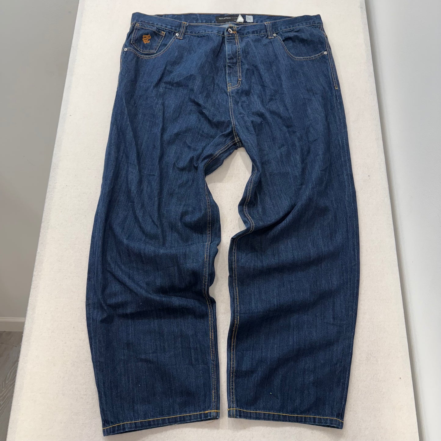 Rocawear Blue Baggy Regular Fit Denim Jeans Embroidered Back Pockets Size 46